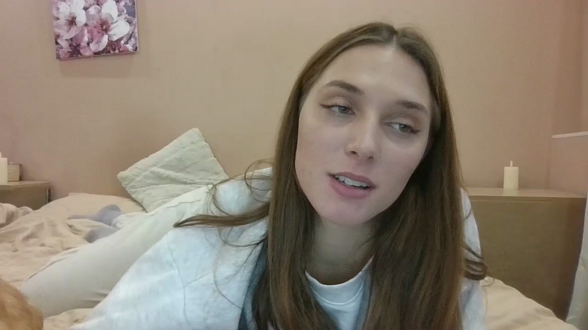 Gallery image thumbnail from HaleyReed's myfreecams stream on, 10/31/2024, 12:20 image 1 of 20