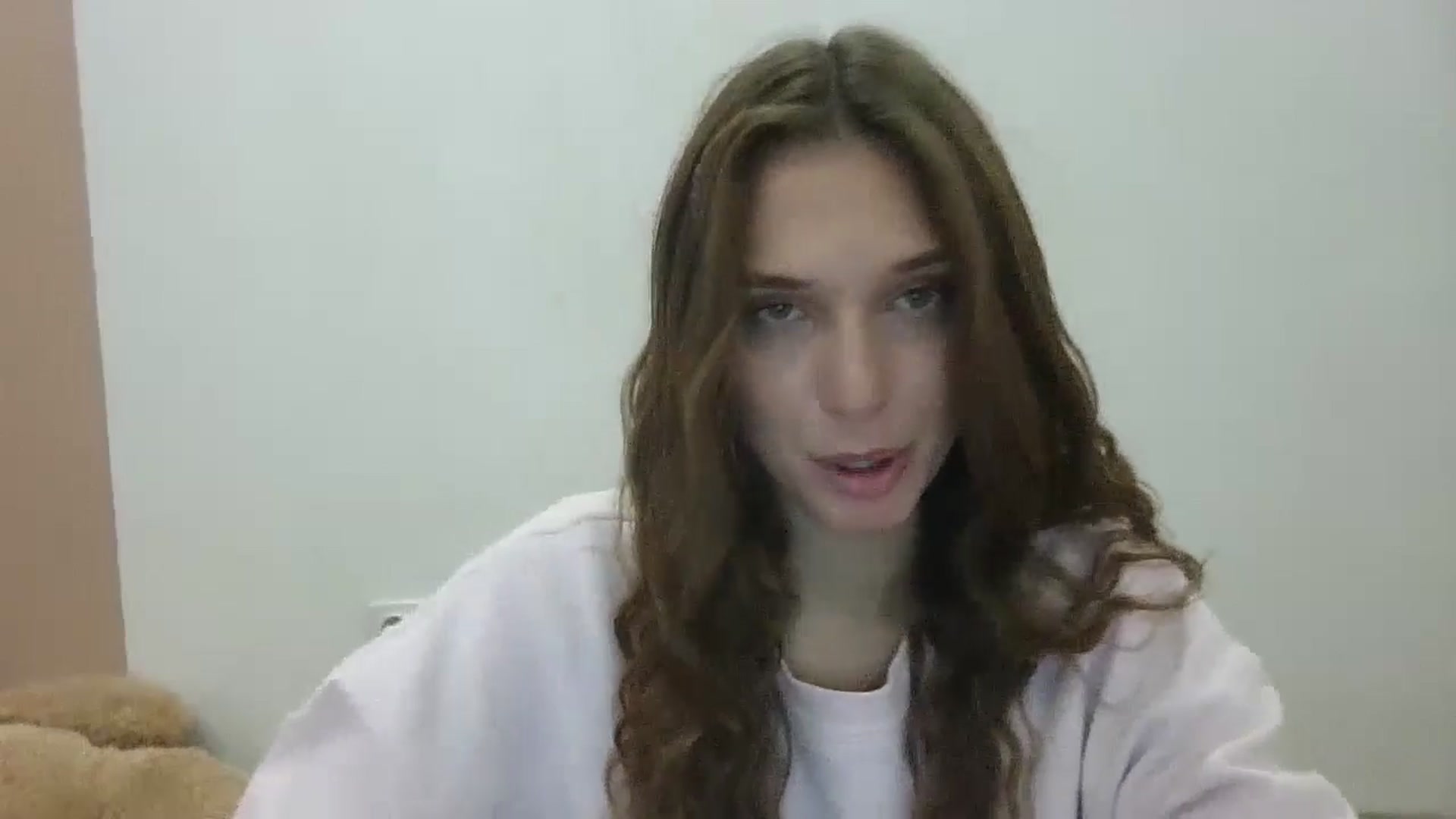 Gallery image thumbnail from HaleyReed's myfreecams stream on, 11/03/2024, 14:15 image 3 of 20