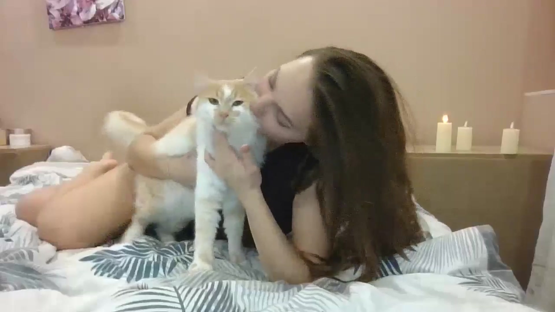 Gallery image thumbnail from HaleyReed's myfreecams stream on, 11/06/2024, 17:12 image 18 of 20