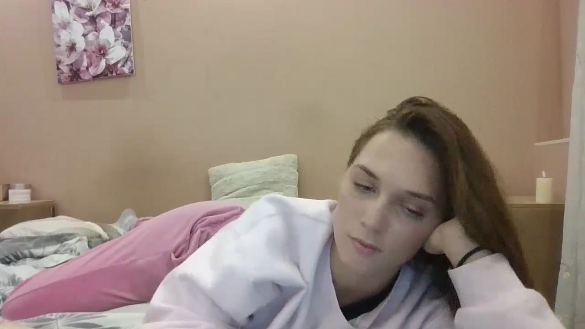 Gallery image thumbnail from HaleyReed's myfreecams stream on, 11/07/2024, 16:30 image 10 of 20
