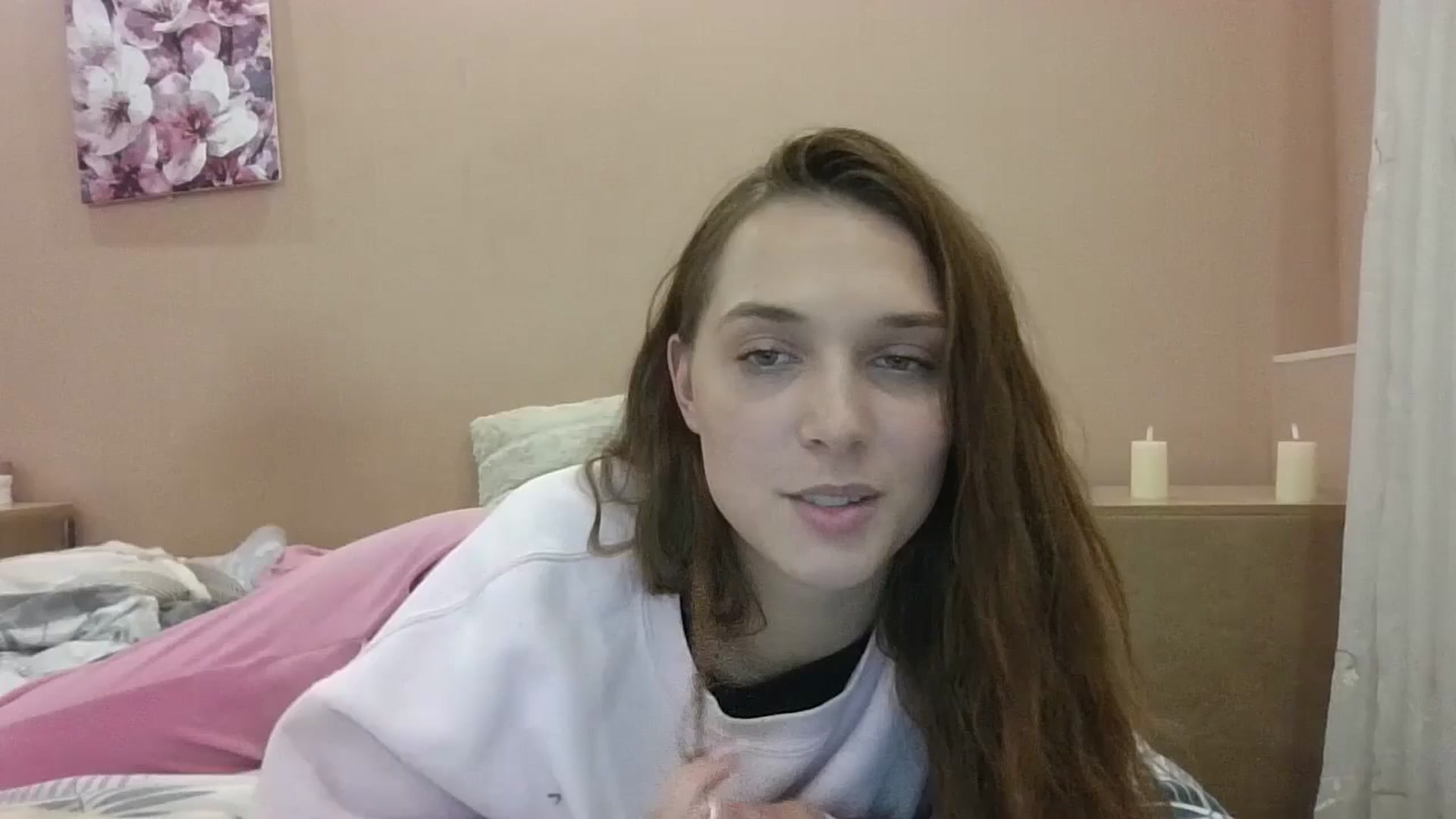 Gallery image thumbnail from HaleyReed's myfreecams stream on, 11/07/2024, 16:30 image 13 of 20