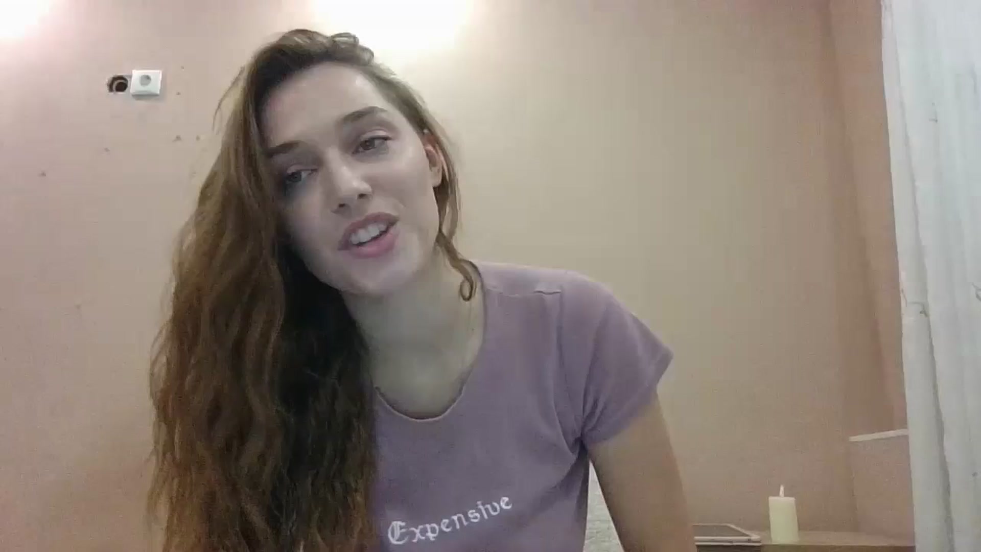 Gallery image thumbnail from HaleyReed's myfreecams stream on, 11/08/2024, 13:10 image 1 of 20