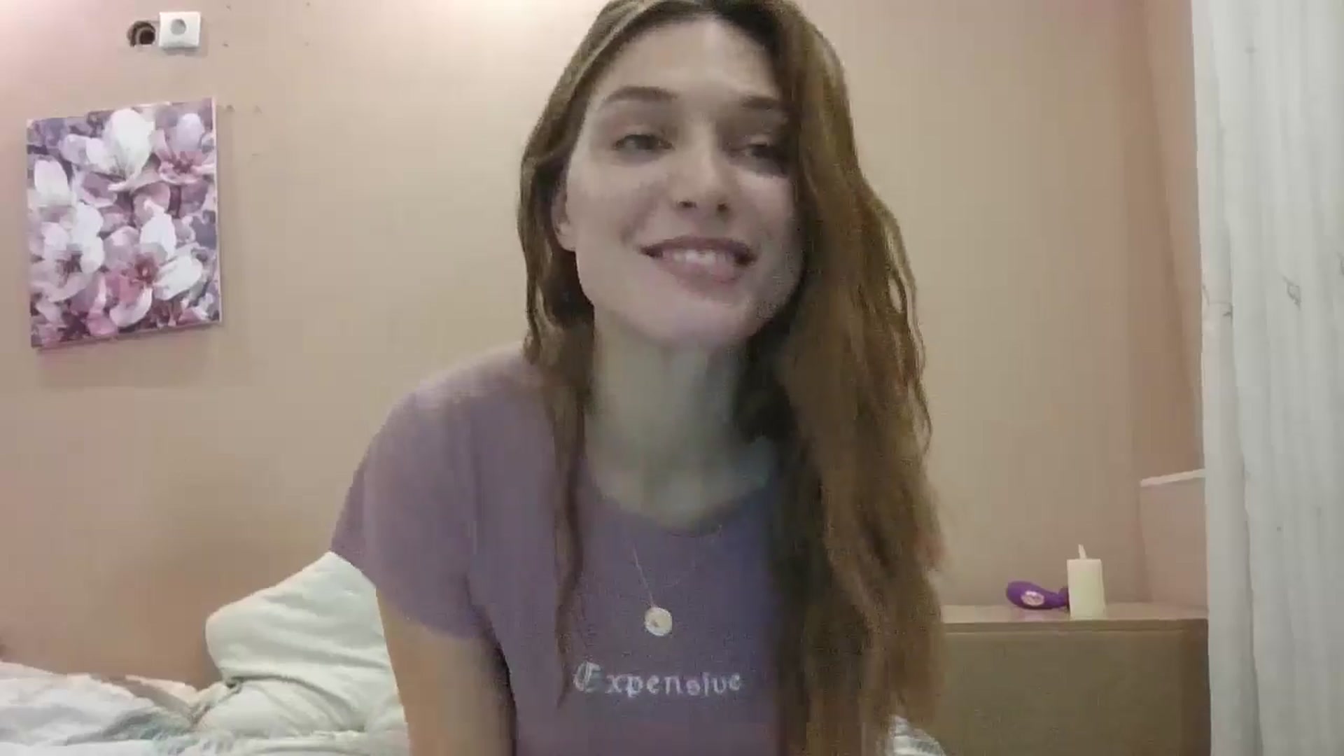 Gallery image thumbnail from HaleyReed's myfreecams stream on, 11/08/2024, 15:56 image 2 of 20
