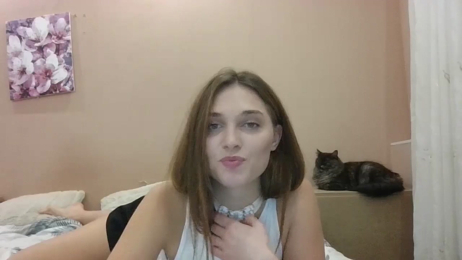 Gallery image thumbnail from HaleyReed's myfreecams stream on, 11/10/2024, 13:03 image 18 of 20