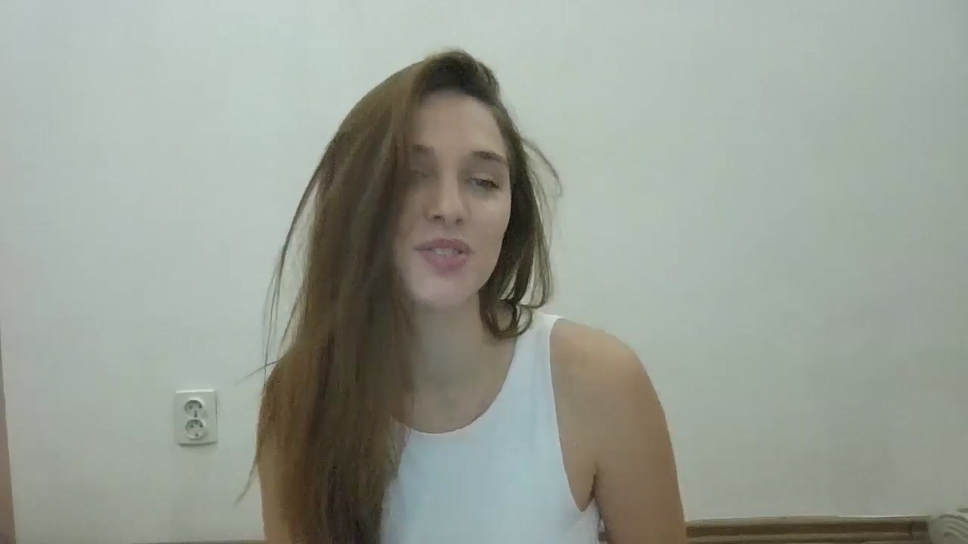 Gallery image thumbnail from HaleyReed's myfreecams stream on, 11/10/2024, 13:03 image 13 of 20