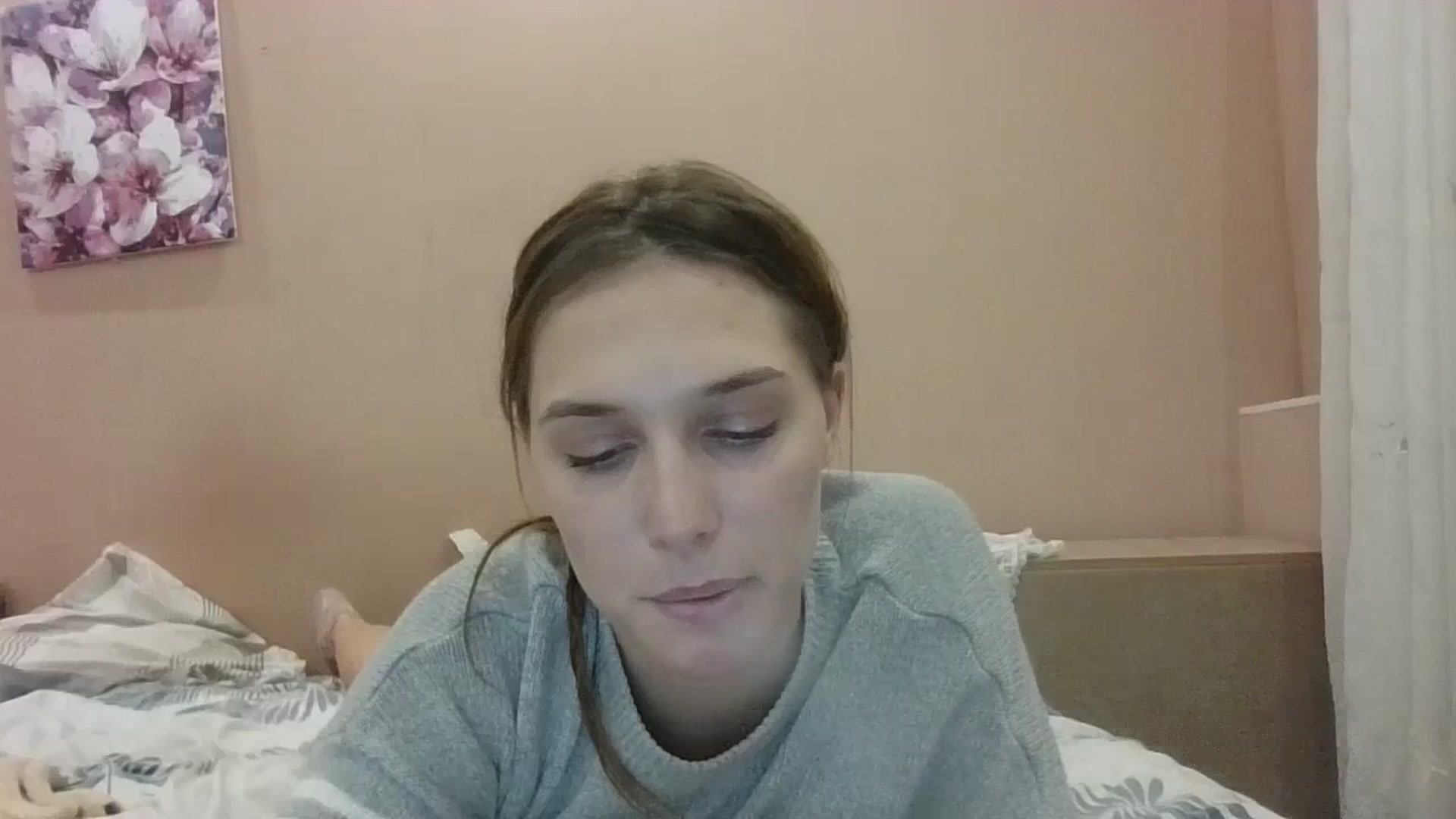 Gallery image thumbnail from HaleyReed's myfreecams stream on, 11/10/2024, 17:10 image 3 of 20