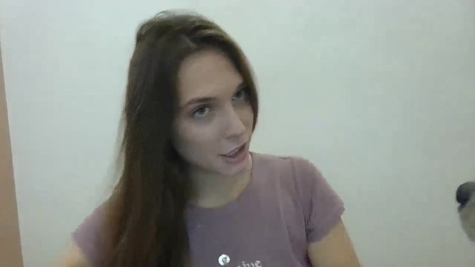 Gallery image thumbnail from HaleyReed's myfreecams stream on, 11/11/2024, 11:39 image 20 of 20