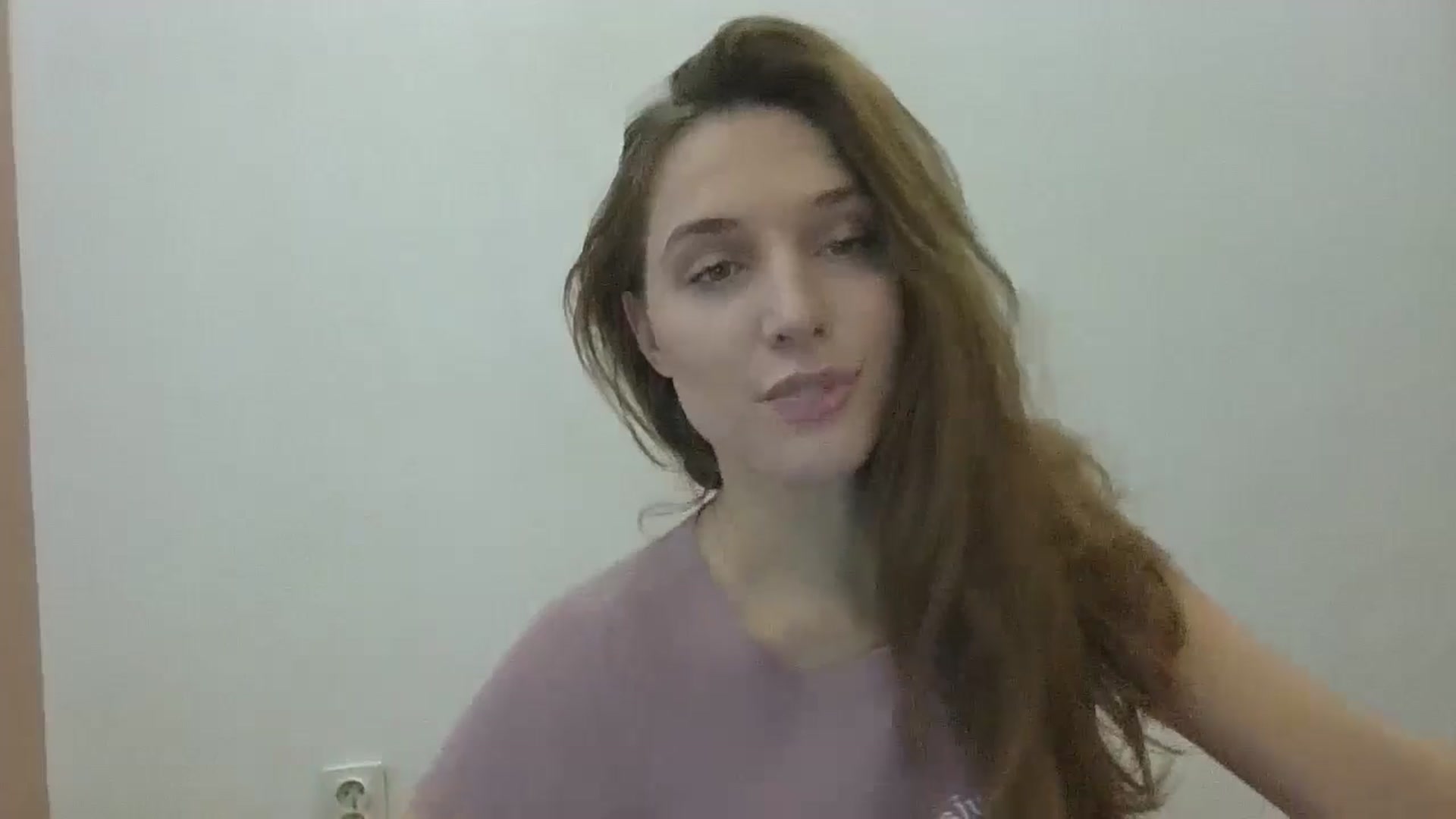 Gallery image thumbnail from HaleyReed's myfreecams stream on, 11/11/2024, 11:39 image 9 of 20