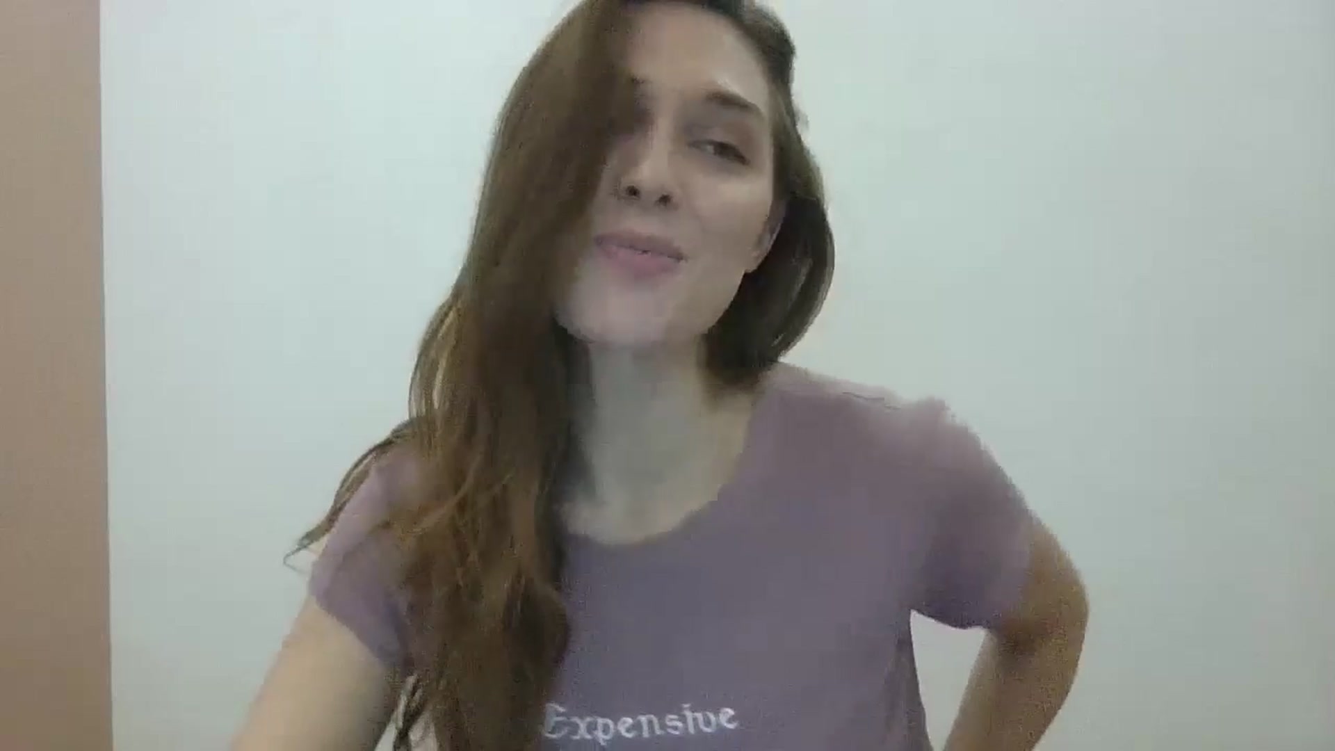 Gallery image thumbnail from HaleyReed's myfreecams stream on, 11/11/2024, 12:34 image 17 of 20