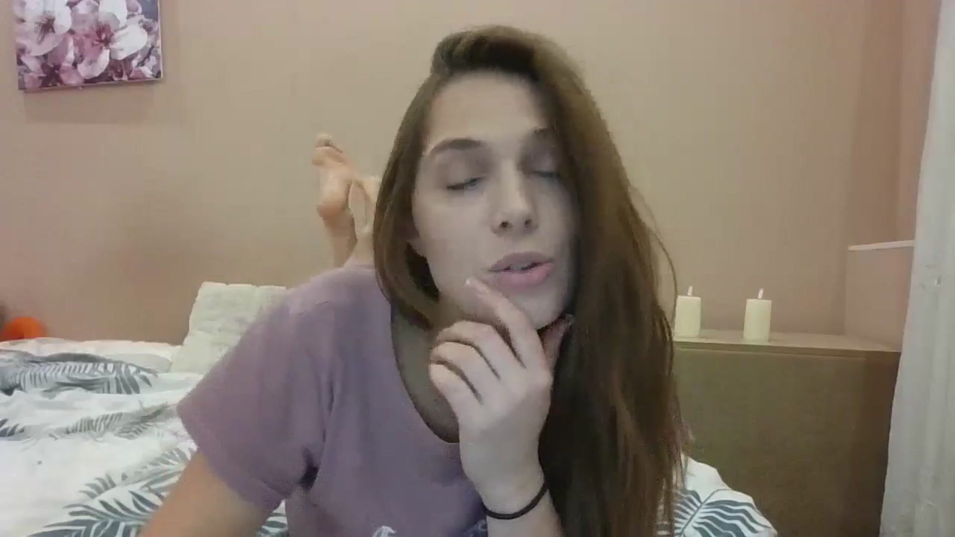 Gallery image thumbnail from HaleyReed's myfreecams stream on, 11/11/2024, 13:25 image 12 of 20