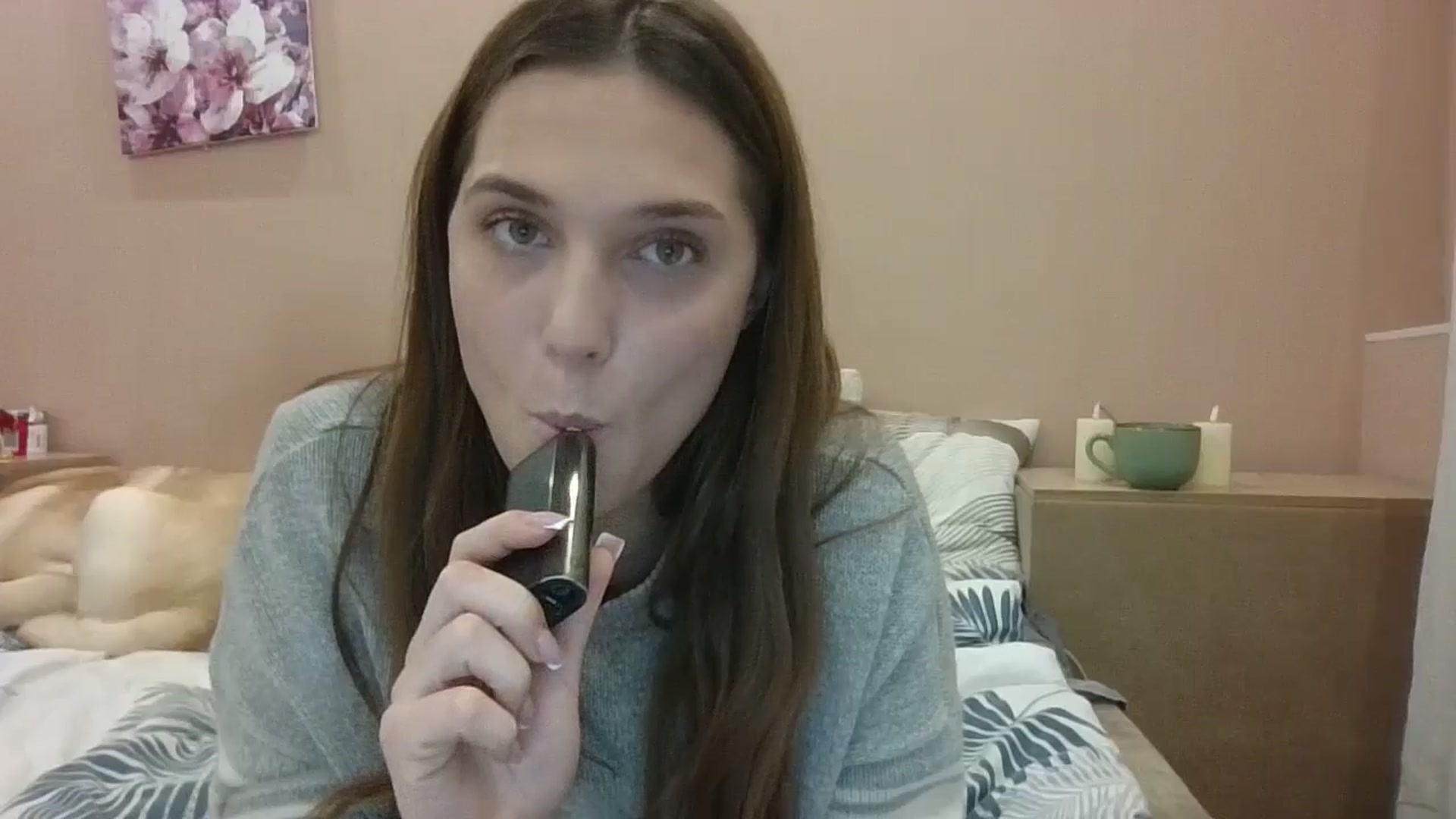 Gallery image thumbnail from HaleyReed's myfreecams stream on, 11/11/2024, 14:45 image 10 of 20
