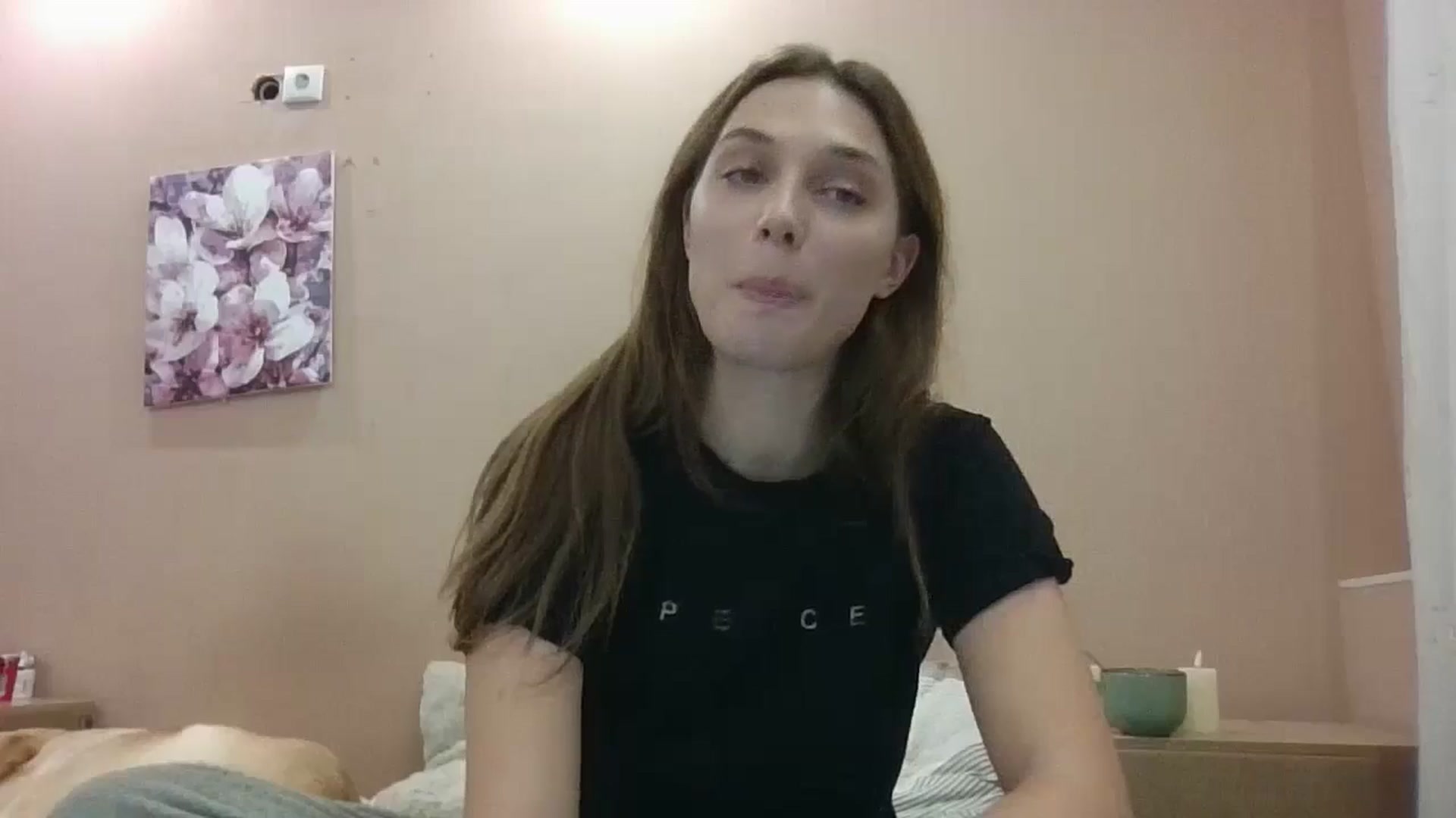Gallery image thumbnail from HaleyReed's myfreecams stream on, 11/11/2024, 14:45 image 19 of 20