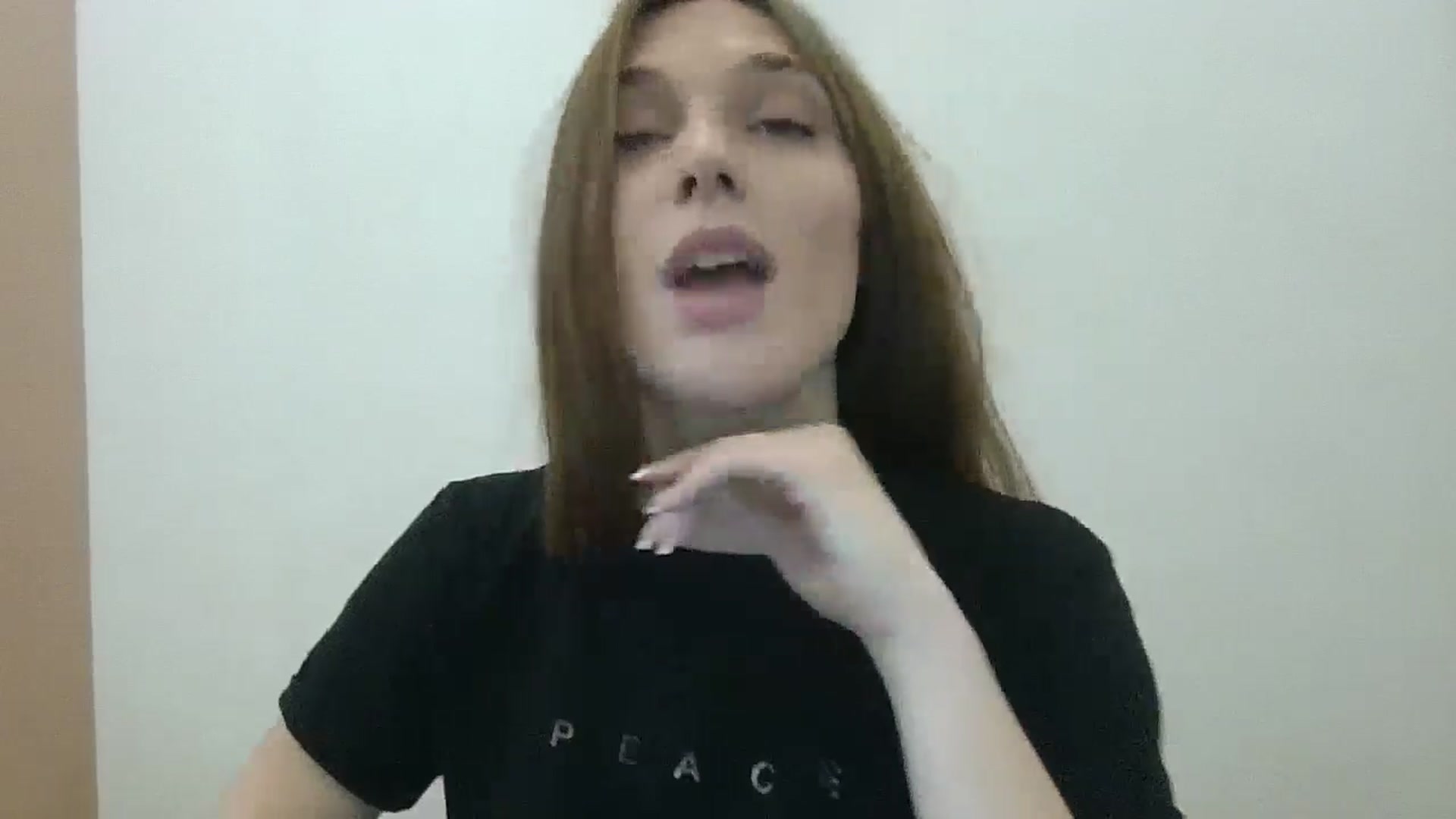 Gallery image thumbnail from HaleyReed's myfreecams stream on, 11/15/2024, 11:58 image 17 of 20