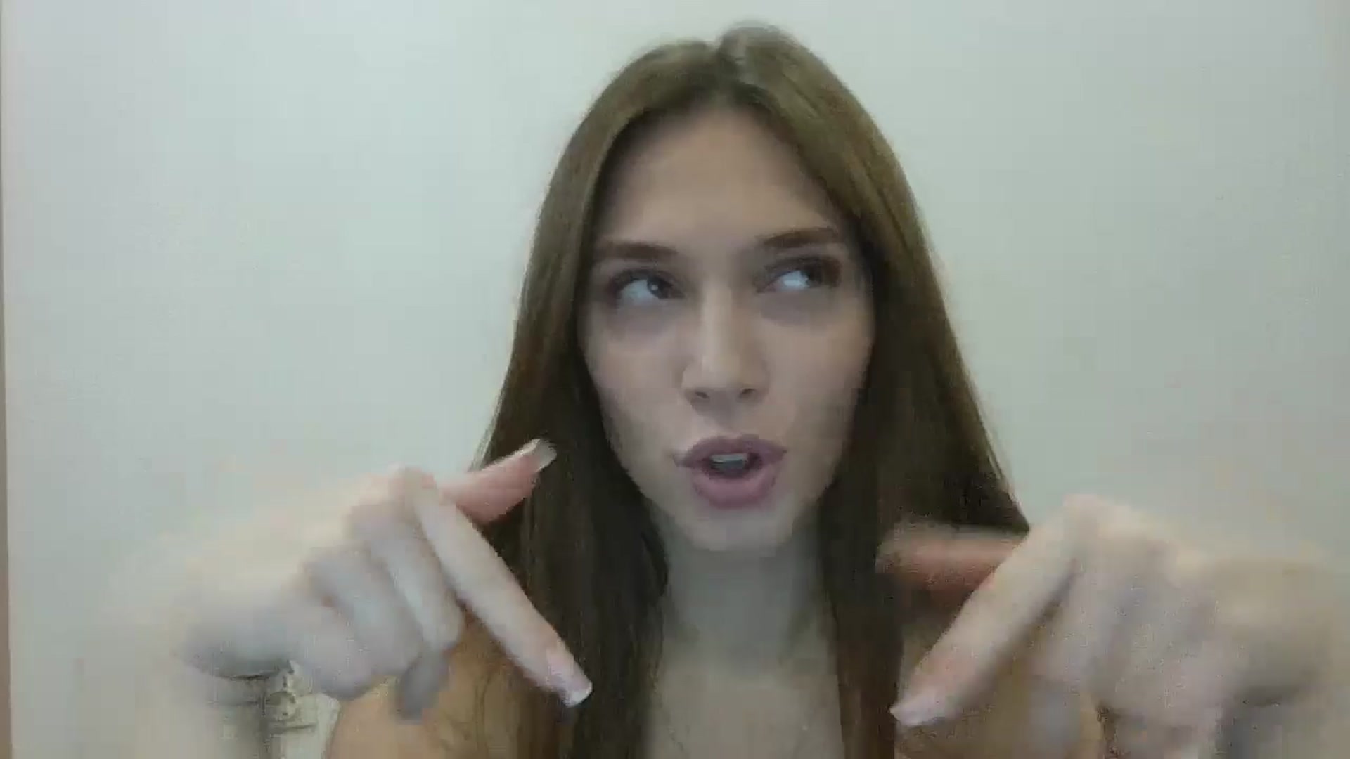 Gallery image thumbnail from HaleyReed's myfreecams stream on, 11/15/2024, 11:58 image 10 of 20