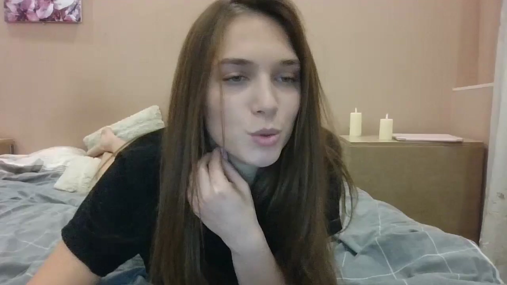 Gallery image thumbnail from HaleyReed's myfreecams stream on, 11/15/2024, 14:13 image 14 of 20