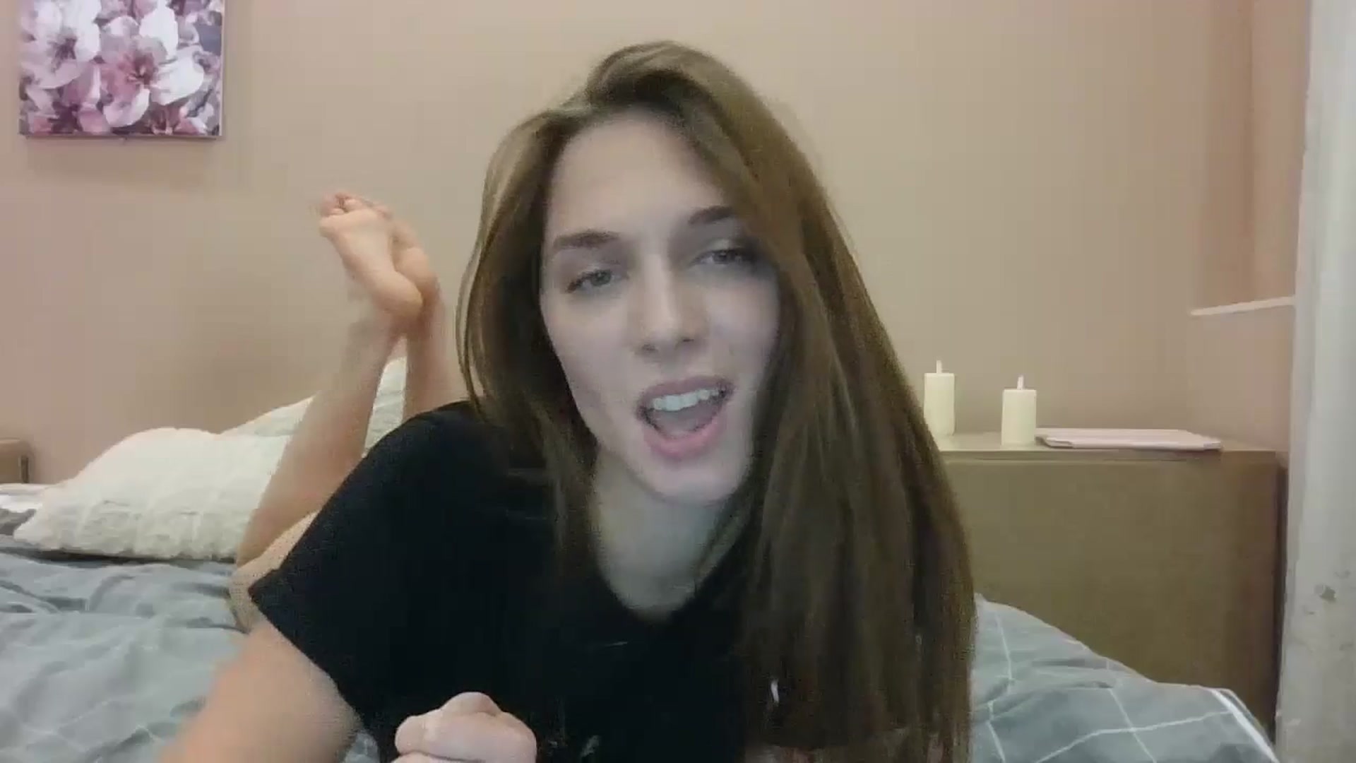 Gallery image thumbnail from HaleyReed's myfreecams stream on, 11/15/2024, 14:13 image 16 of 20