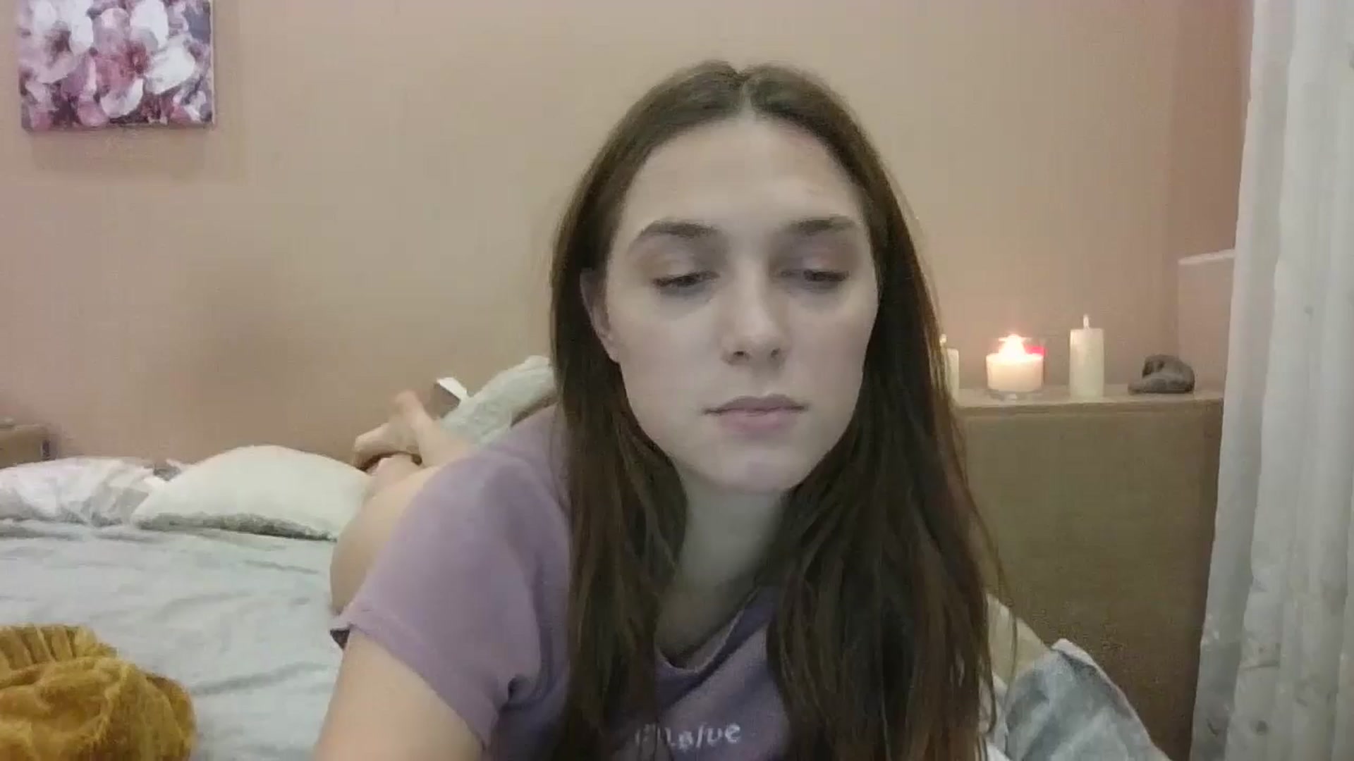 Gallery image thumbnail from HaleyReed's myfreecams stream on, 11/20/2024, 17:46 image 13 of 20