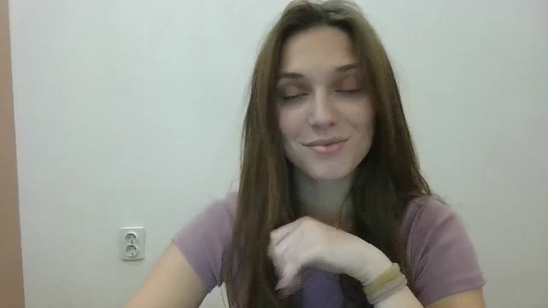Gallery image thumbnail from HaleyReed's myfreecams stream on, 11/24/2024, 13:31 image 20 of 20