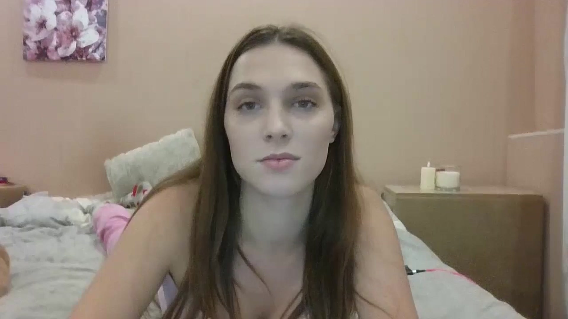 Gallery image thumbnail from HaleyReed's myfreecams stream on, 11/25/2024, 13:43 image 9 of 20