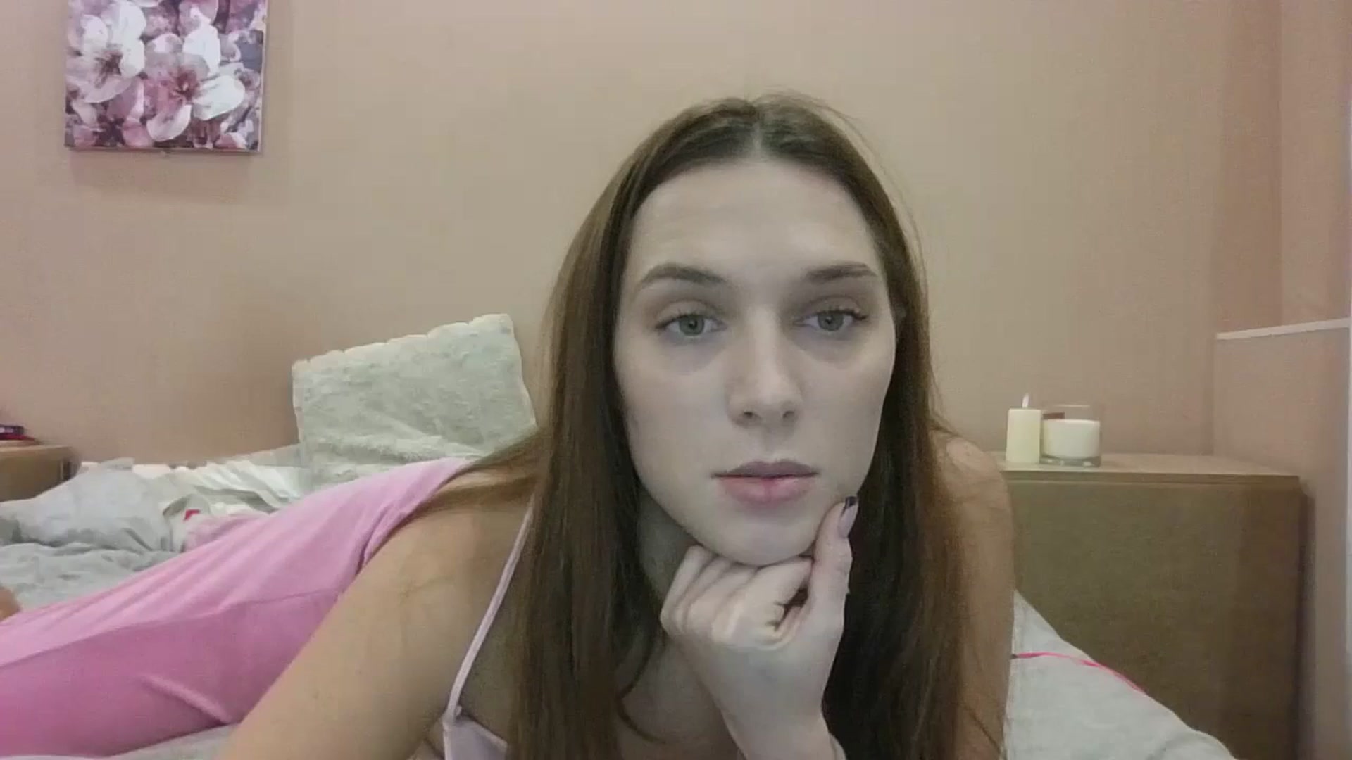 Gallery image thumbnail from HaleyReed's myfreecams stream on, 11/25/2024, 13:43 image 8 of 20