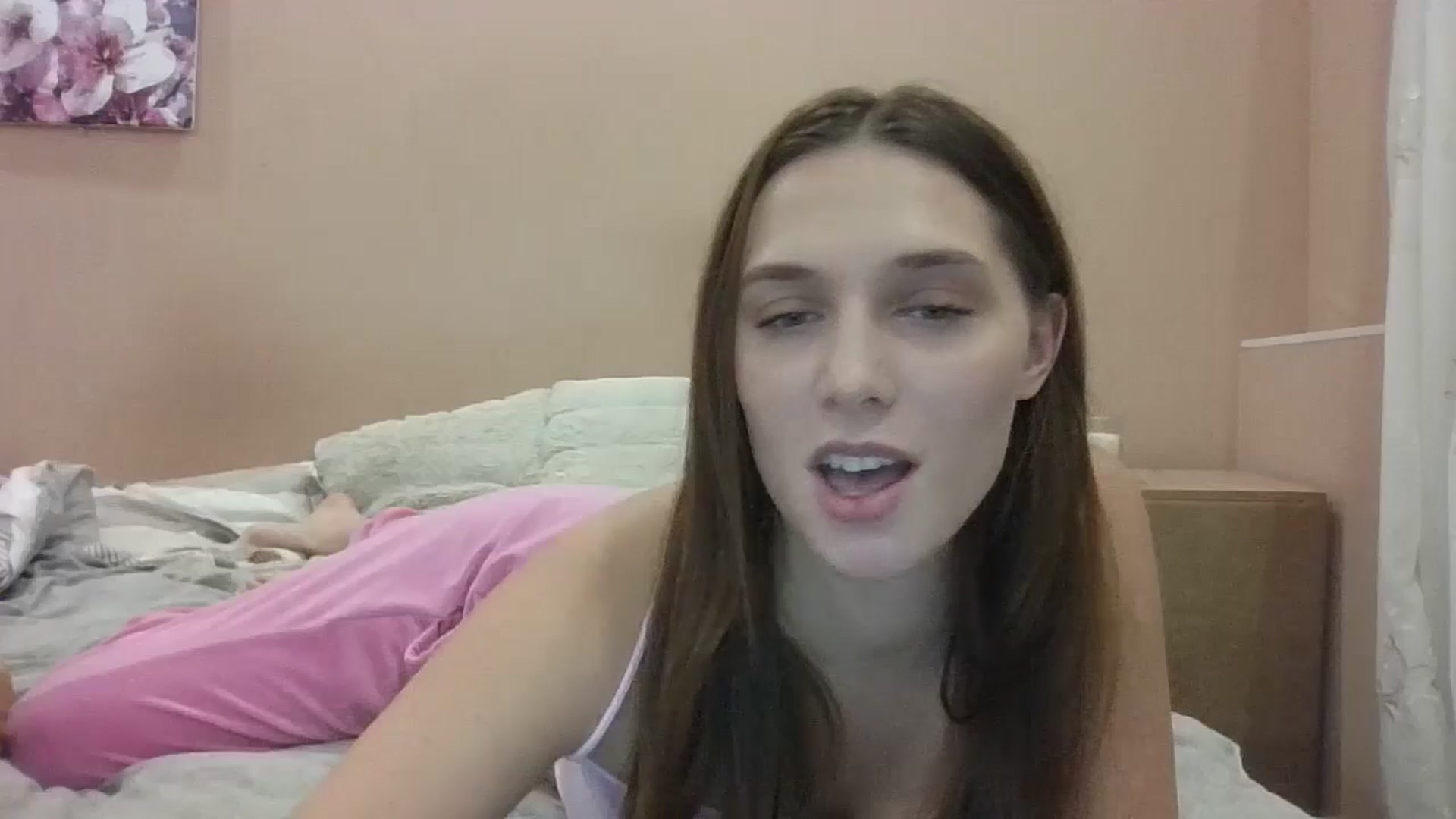 Gallery image thumbnail from HaleyReed's myfreecams stream on, 11/25/2024, 14:28 image 2 of 20