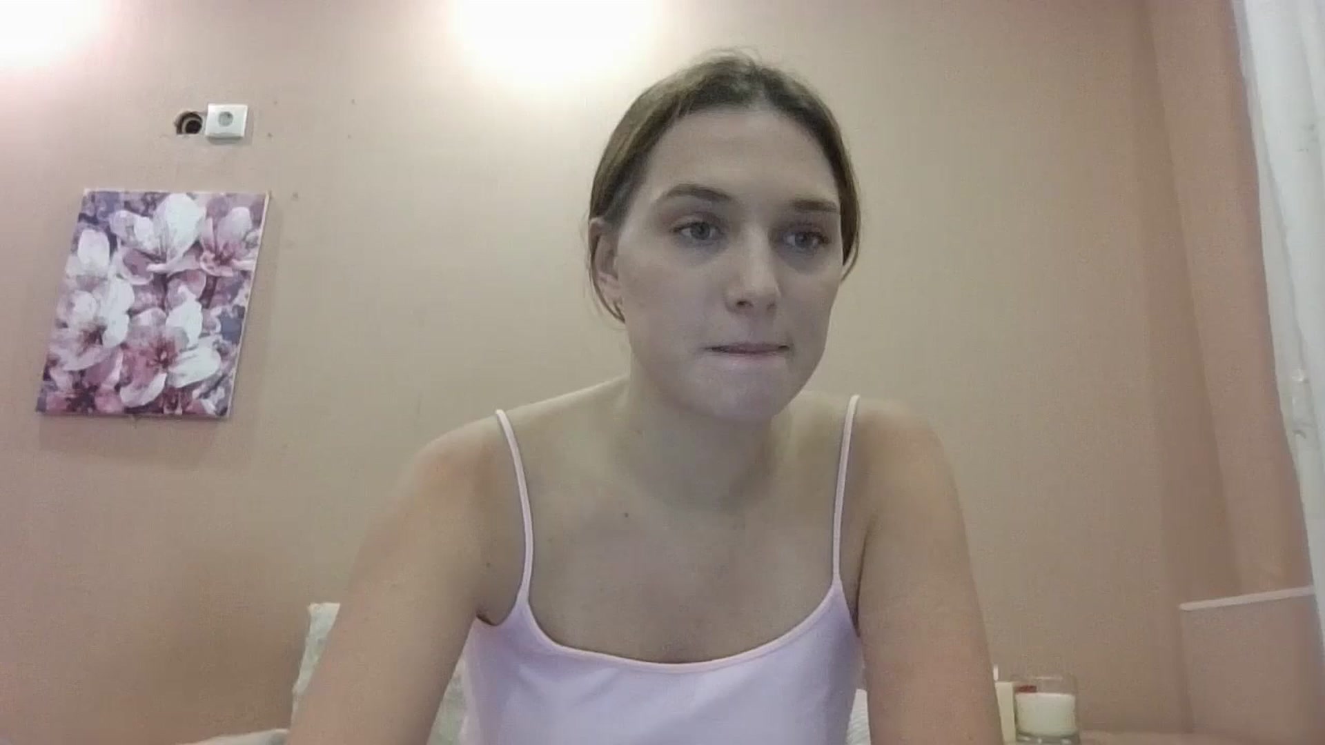 Gallery image thumbnail from HaleyReed's myfreecams stream on, 11/25/2024, 15:14 image 2 of 20