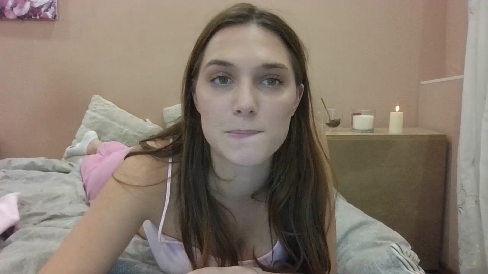 Gallery image thumbnail from HaleyReed's myfreecams stream on, 11/25/2024, 16:47 image 17 of 20