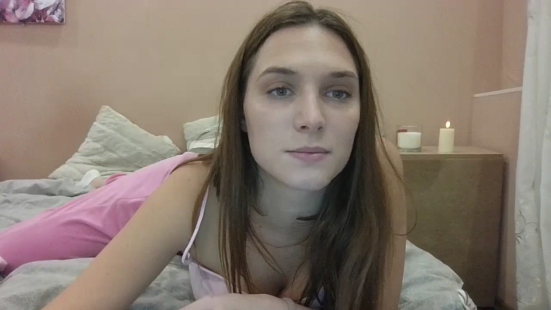 Gallery image thumbnail from HaleyReed's myfreecams stream on, 11/25/2024, 16:47 image 7 of 20