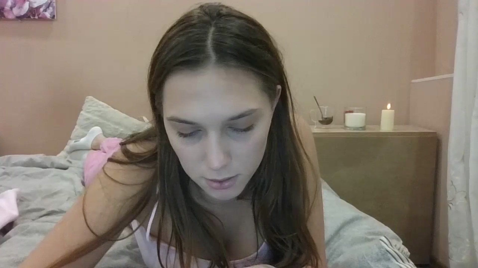 Gallery image thumbnail from HaleyReed's myfreecams stream on, 11/25/2024, 16:47 image 15 of 20