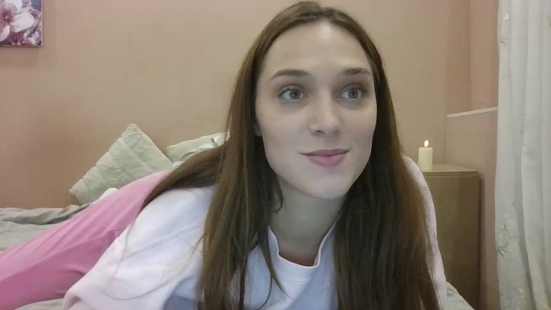 Gallery image thumbnail from HaleyReed's myfreecams stream on, 11/25/2024, 17:13 image 11 of 20