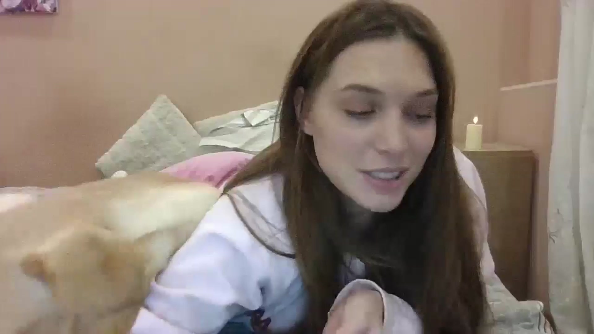Gallery image thumbnail from HaleyReed's myfreecams stream on, 11/25/2024, 17:13 image 20 of 20