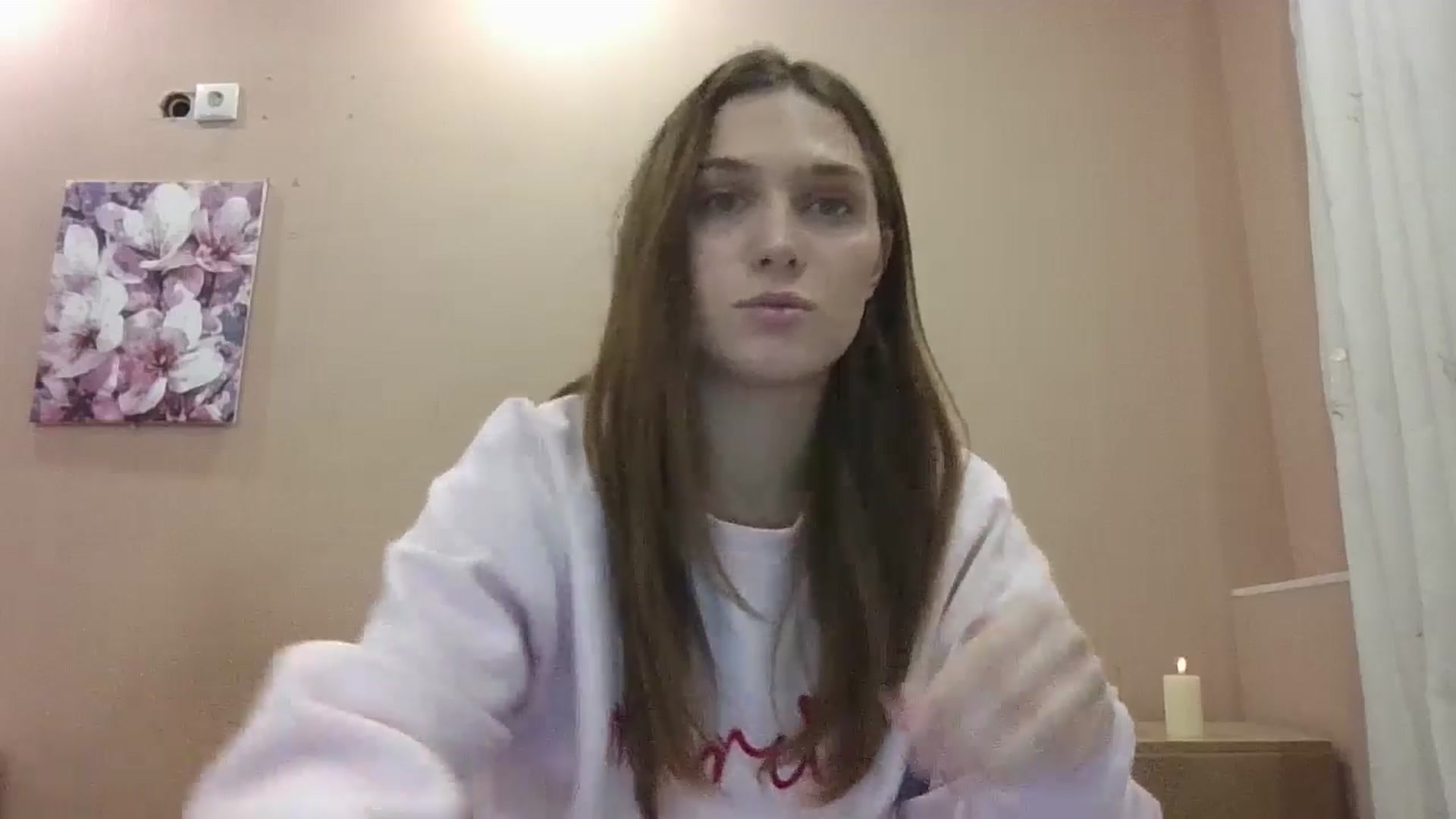 Gallery image thumbnail from HaleyReed's myfreecams stream on, 11/25/2024, 17:49 image 9 of 20