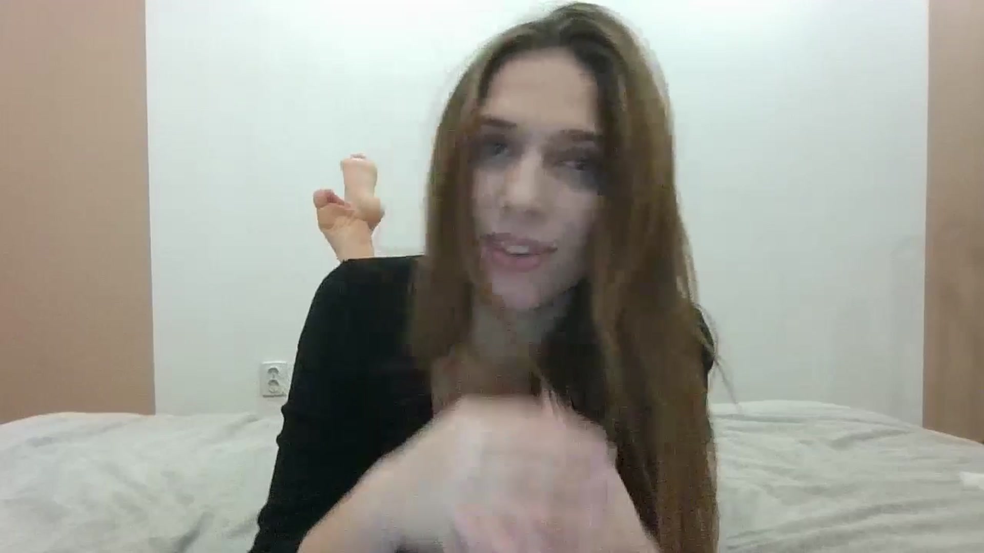 Gallery image thumbnail from HaleyReed's myfreecams stream on, 11/27/2024, 14:53 image 19 of 20