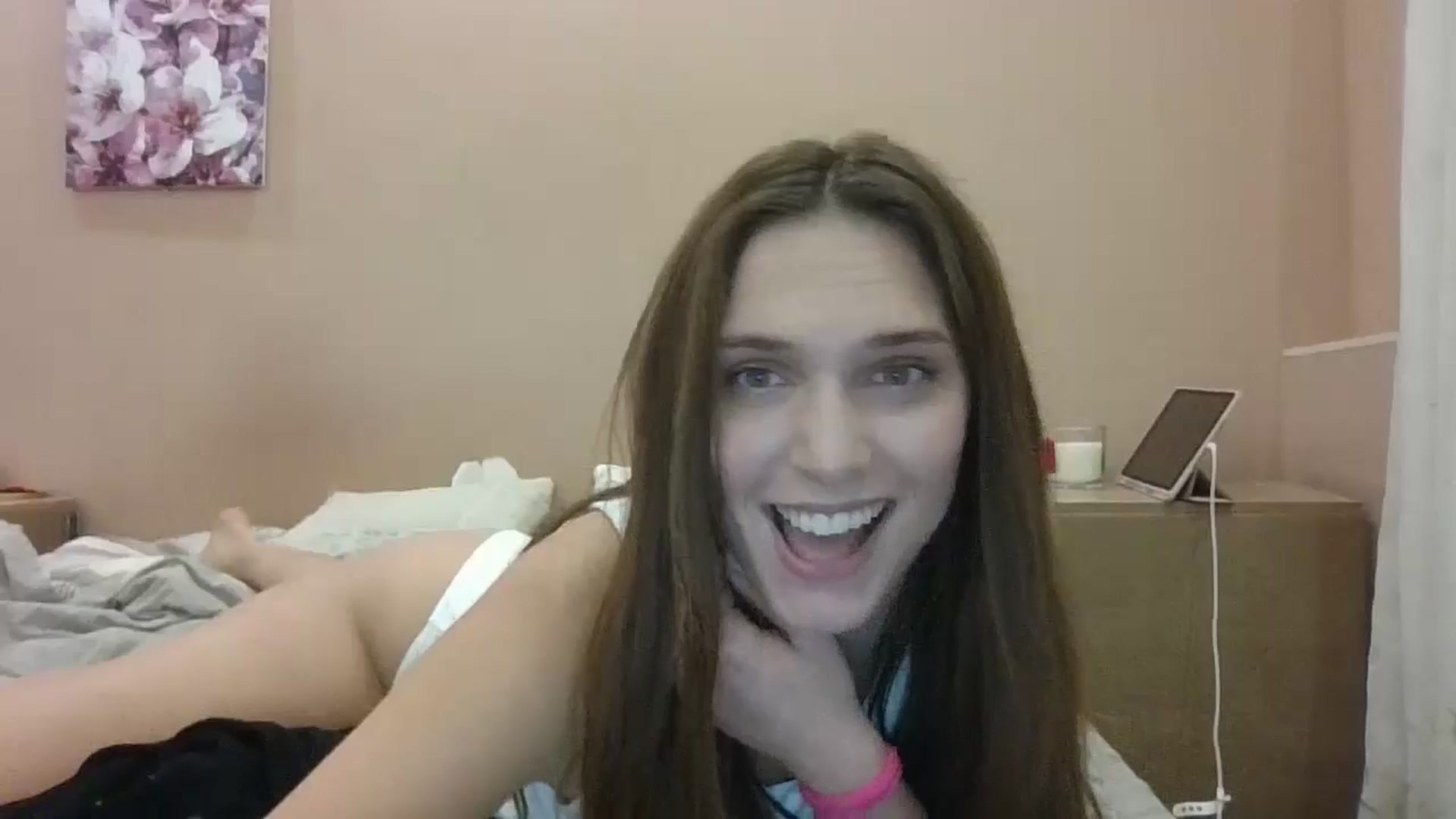 Gallery image thumbnail from HaleyReed's myfreecams stream on, 11/27/2024, 15:55 image 7 of 20