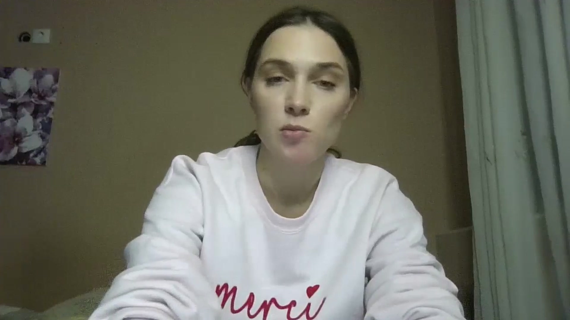 Gallery image thumbnail from HaleyReed's myfreecams stream on, 11/27/2024, 16:53 image 16 of 20