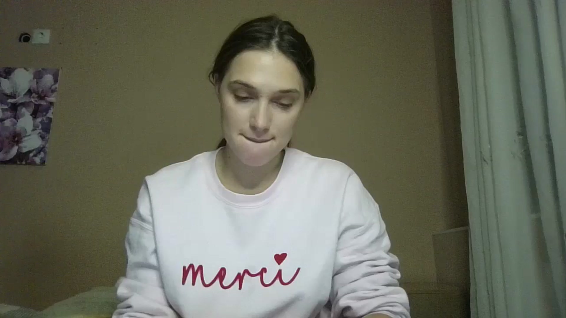 Gallery image thumbnail from HaleyReed's myfreecams stream on, 11/27/2024, 16:53 image 15 of 20