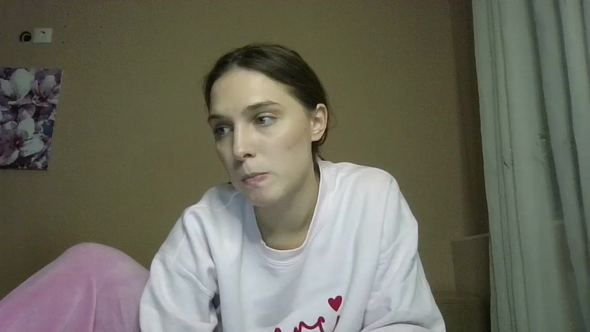 Gallery image thumbnail from HaleyReed's myfreecams stream on, 11/27/2024, 16:53 image 2 of 20