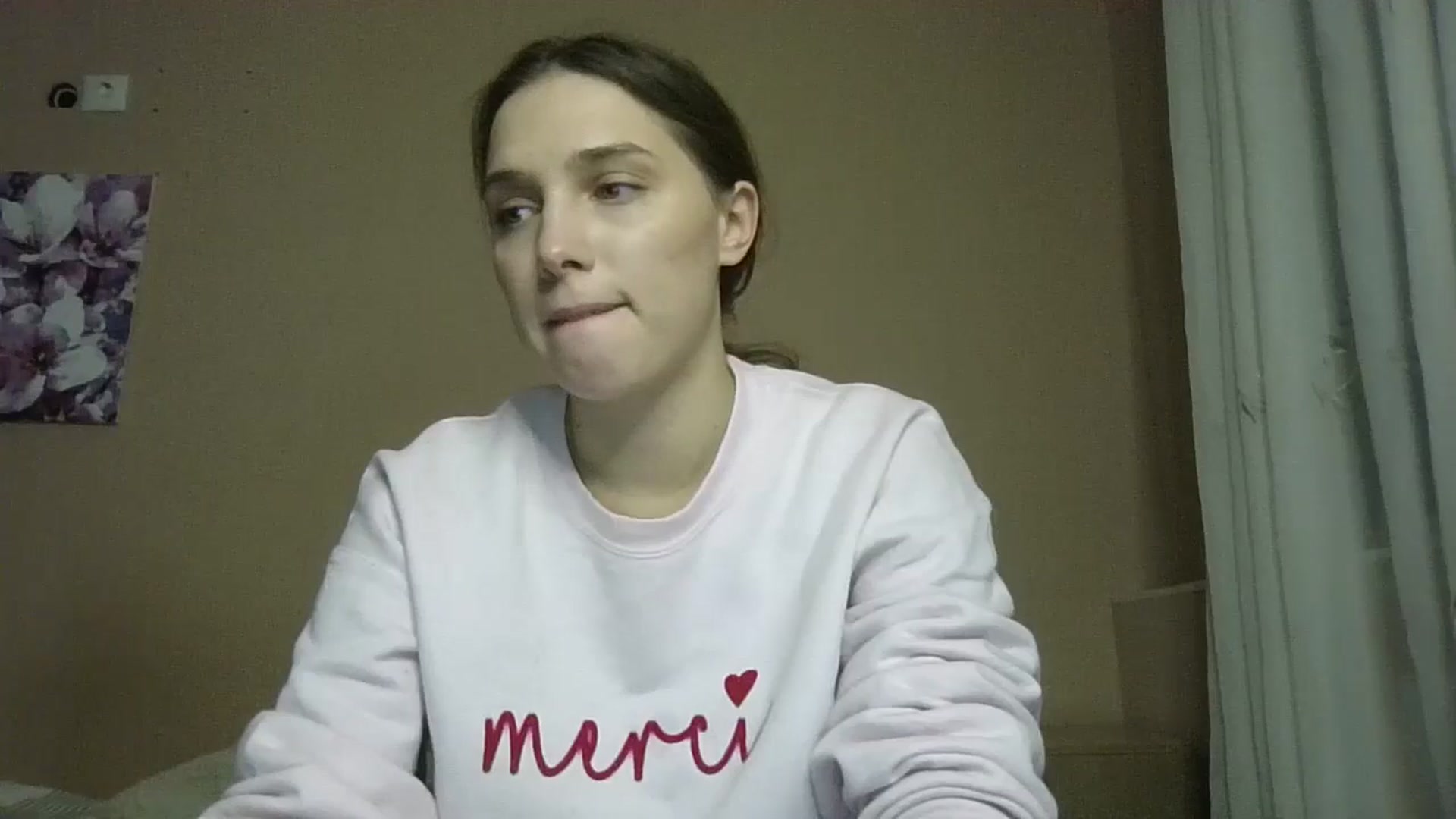 Gallery image thumbnail from HaleyReed's myfreecams stream on, 11/27/2024, 16:53 image 13 of 20