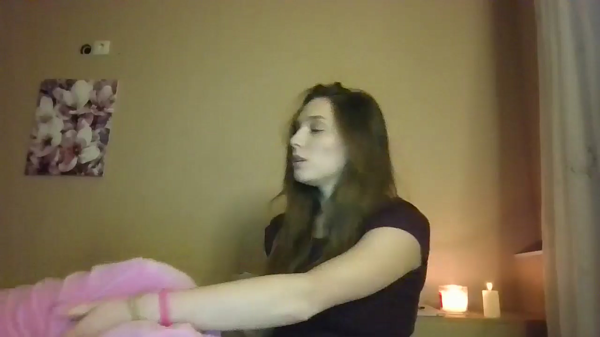 Gallery image thumbnail from HaleyReed's myfreecams stream on, 11/29/2024, 13:39 image 14 of 20