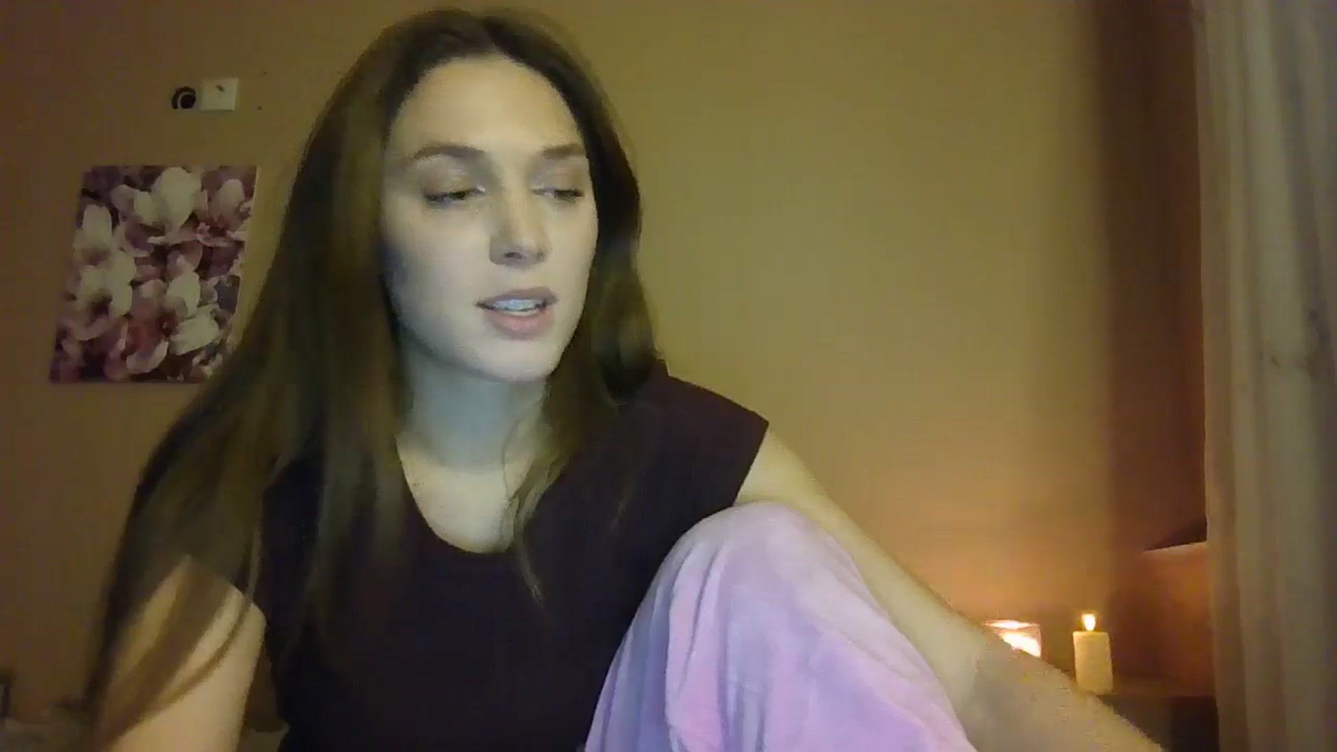Gallery image thumbnail from HaleyReed's myfreecams stream on, 11/29/2024, 13:39 image 15 of 20