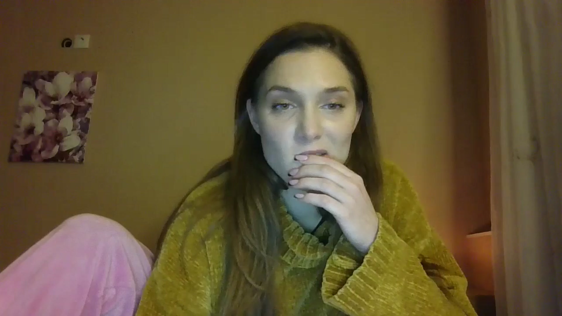 Gallery image thumbnail from HaleyReed's myfreecams stream on, 11/29/2024, 14:02 image 15 of 20