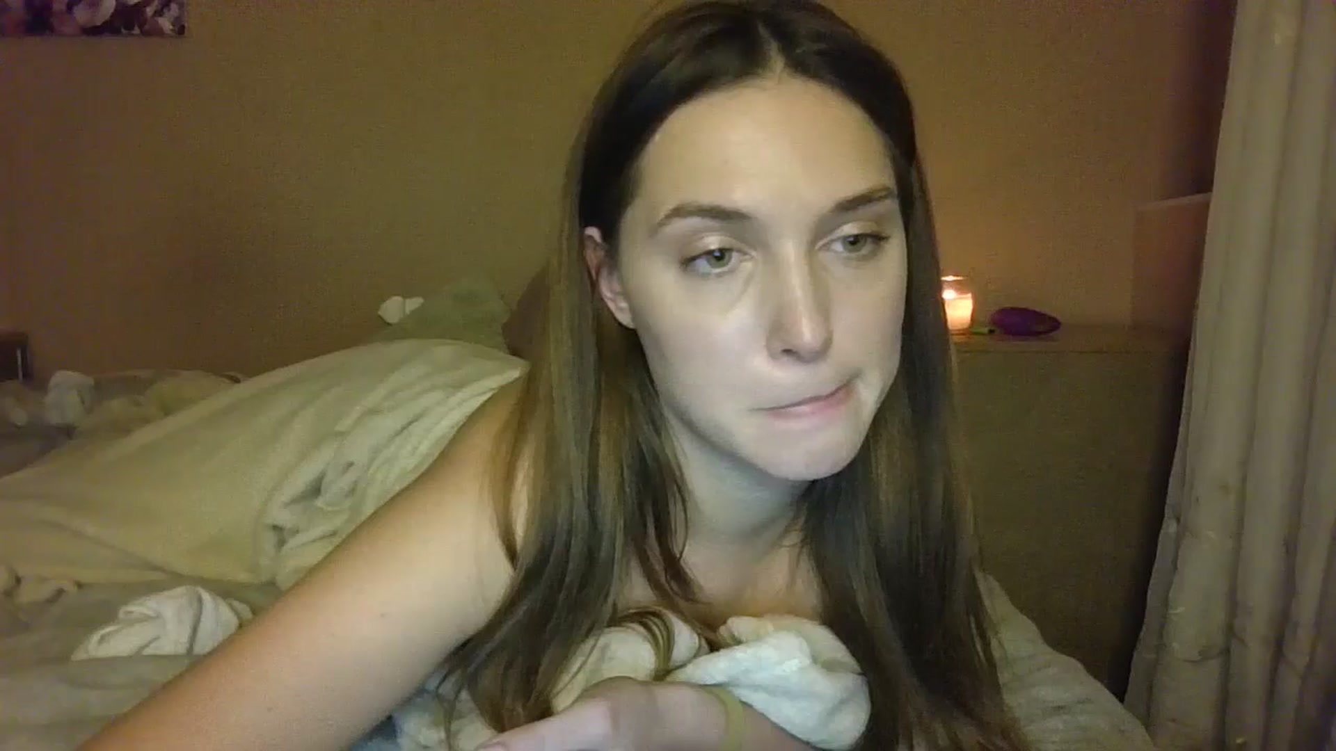 Gallery image thumbnail from HaleyReed's myfreecams stream on, 11/30/2024, 17:34 image 9 of 20
