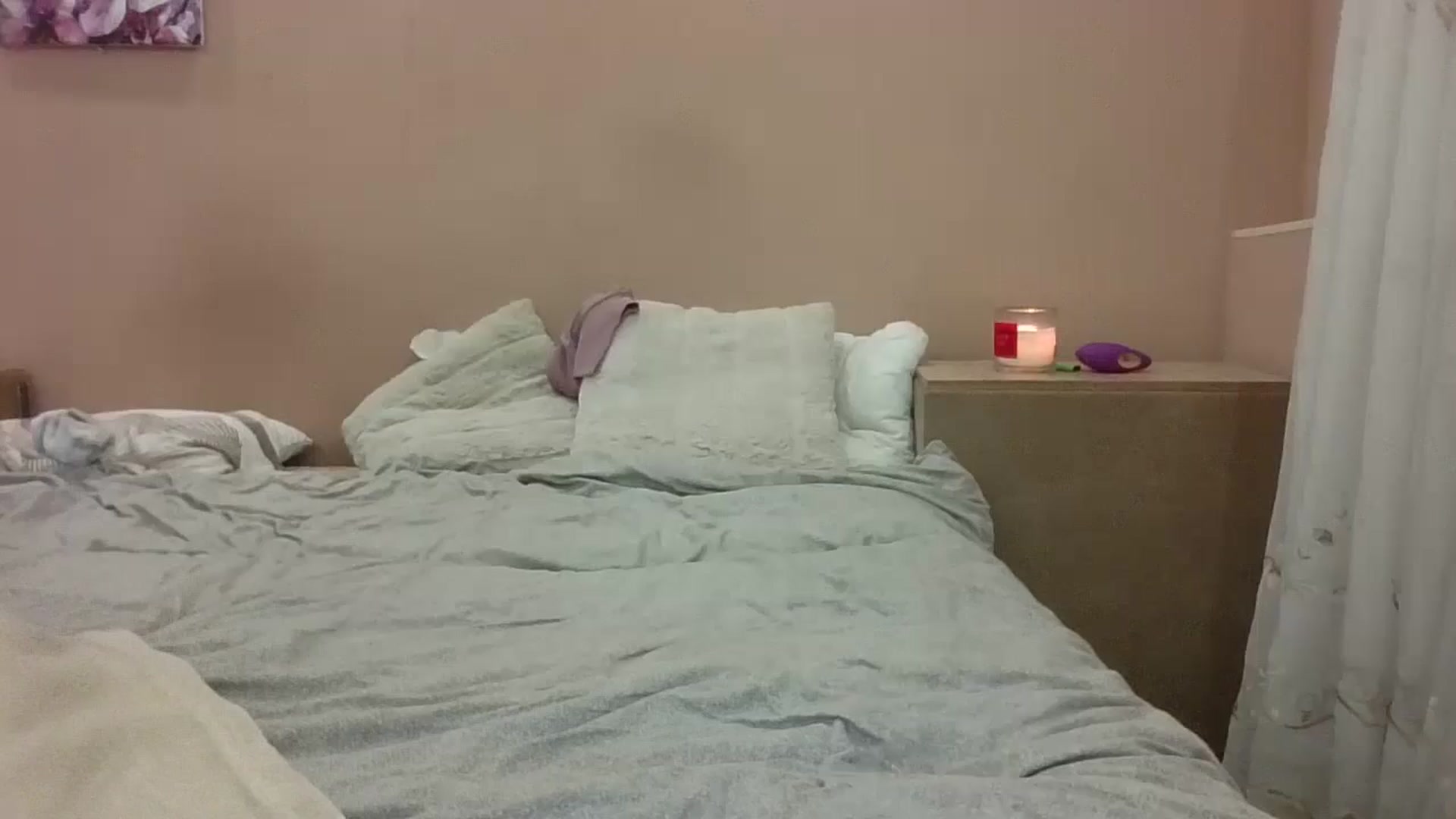 Gallery image thumbnail from HaleyReed's myfreecams stream on, 11/30/2024, 17:34 image 17 of 20