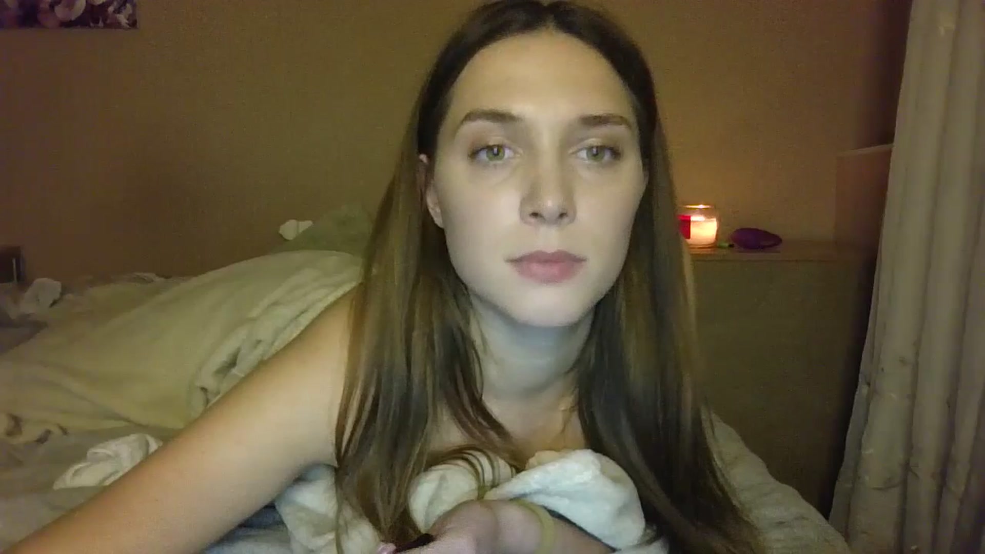 Gallery image thumbnail from HaleyReed's myfreecams stream on, 11/30/2024, 17:34 image 14 of 20