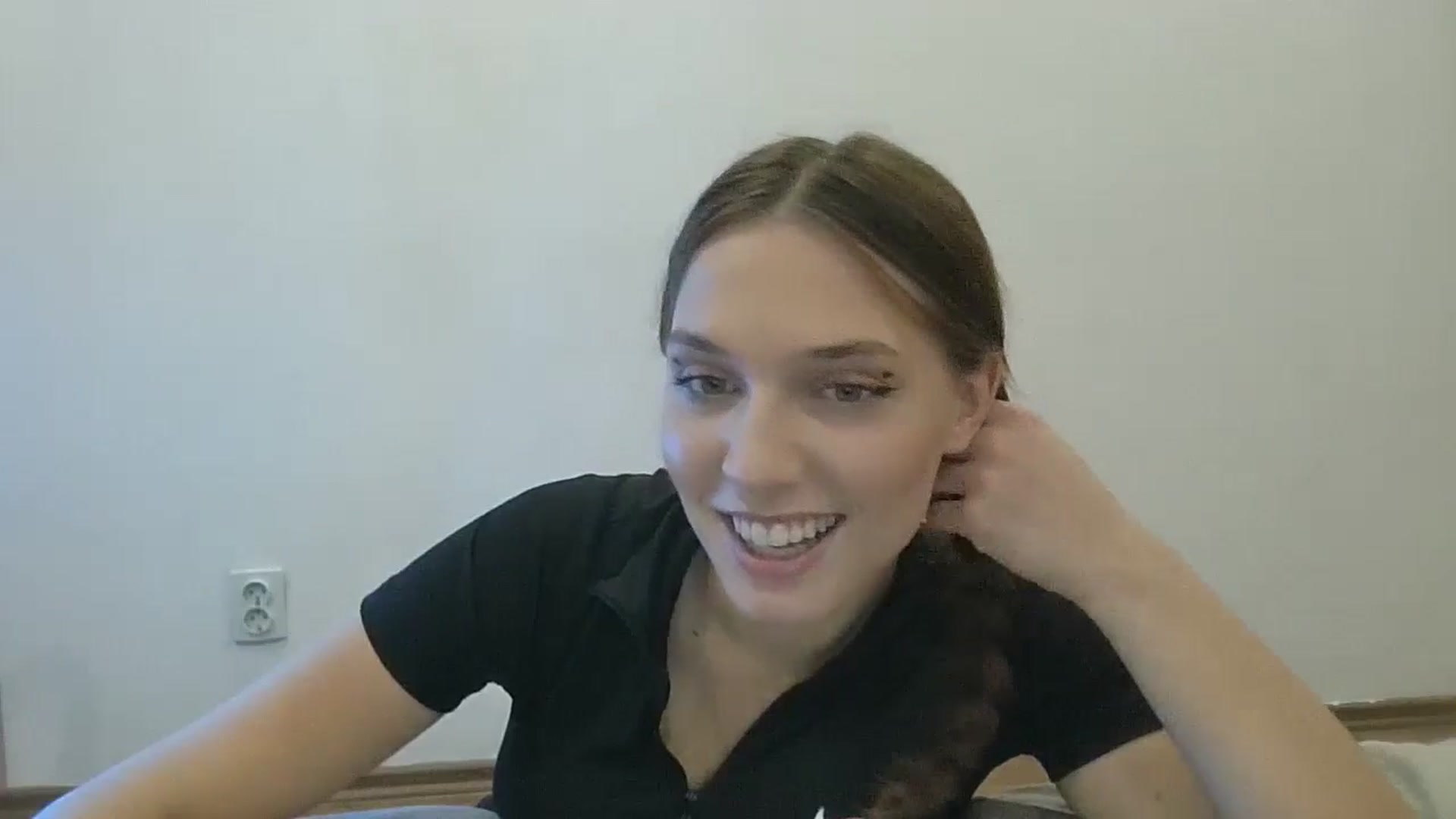 Gallery image thumbnail from HaleyReed's myfreecams stream on, 12/01/2024, 12:13 image 11 of 20
