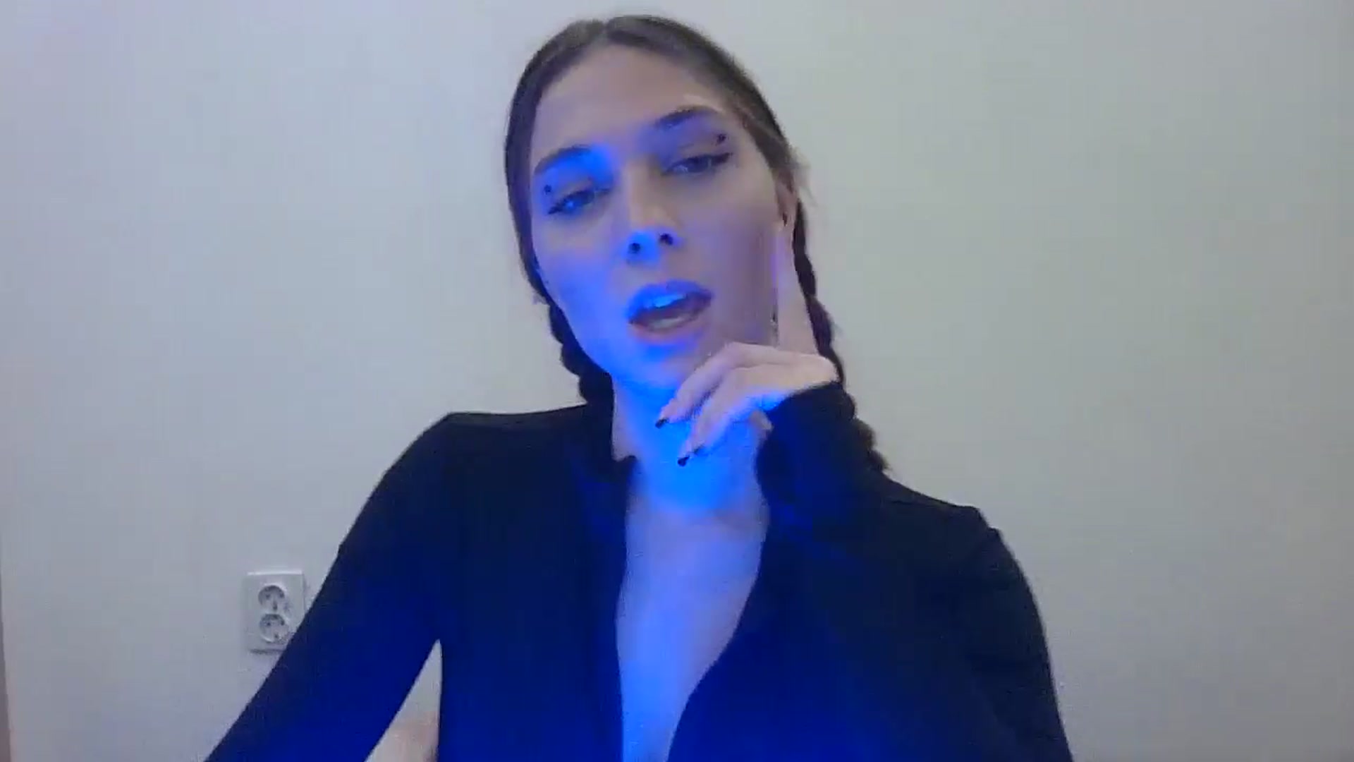 Gallery image thumbnail from HaleyReed's myfreecams stream on, 12/01/2024, 13:28 image 3 of 20