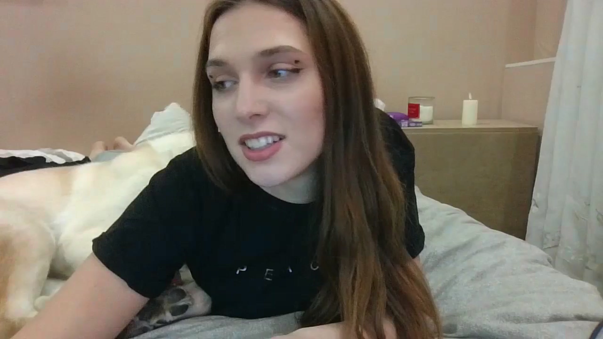 Gallery image thumbnail from HaleyReed's myfreecams stream on, 12/01/2024, 16:41 image 16 of 20