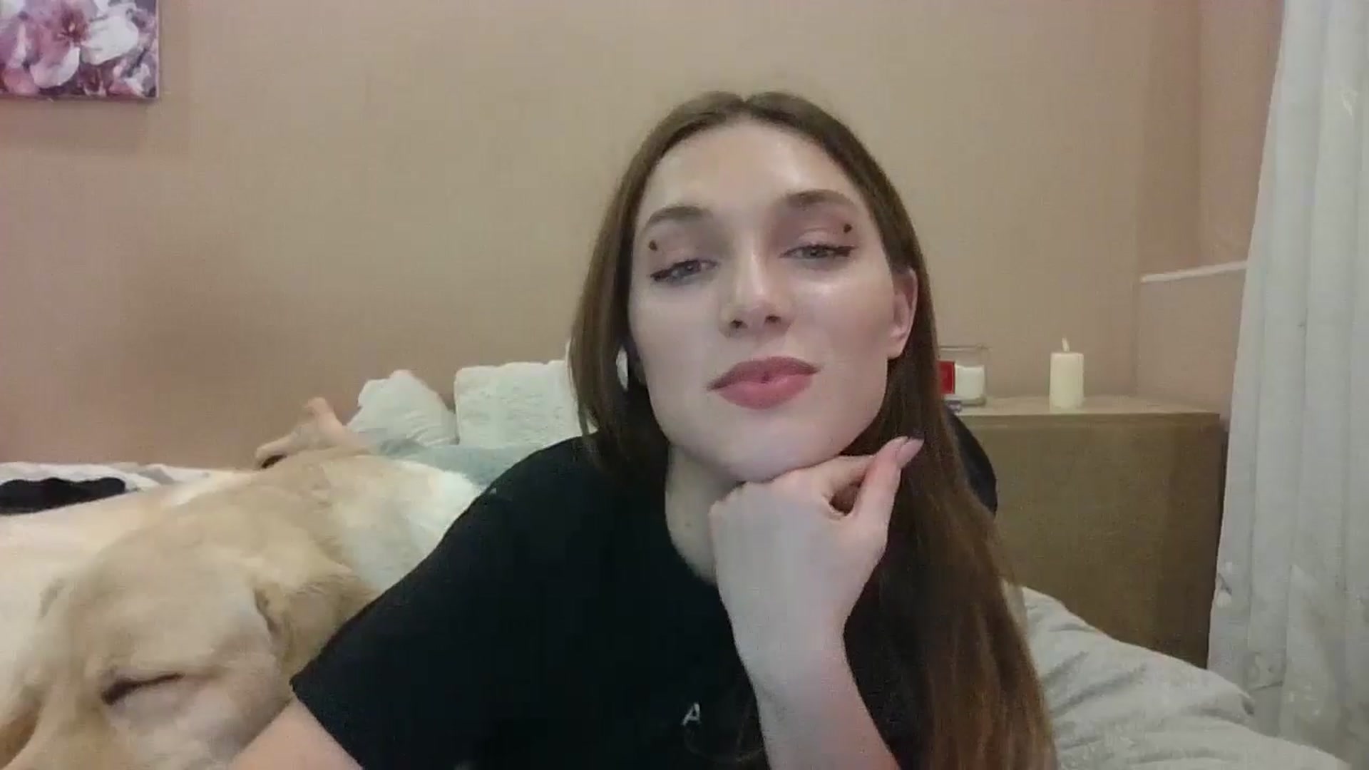 Gallery image thumbnail from HaleyReed's myfreecams stream on, 12/01/2024, 16:41 image 4 of 20