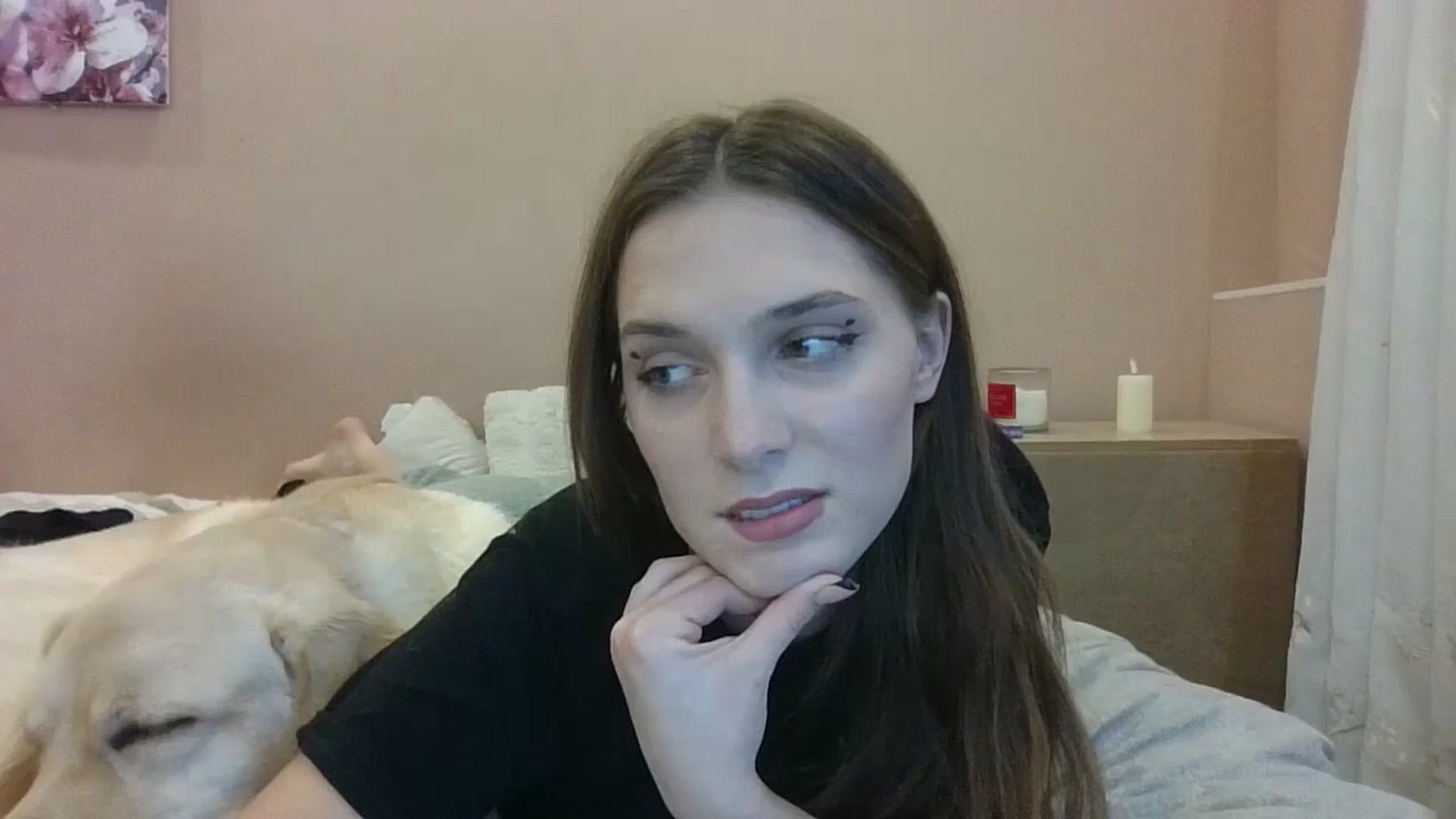 Gallery image thumbnail from HaleyReed's myfreecams stream on, 12/01/2024, 16:41 image 3 of 20
