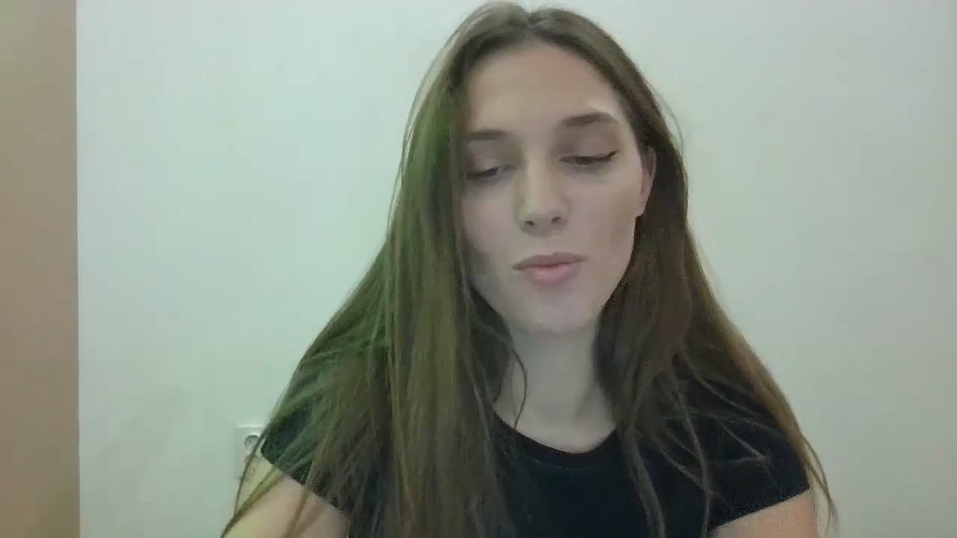 Gallery image thumbnail from HaleyReed's myfreecams stream on, 12/02/2024, 16:21 image 9 of 20